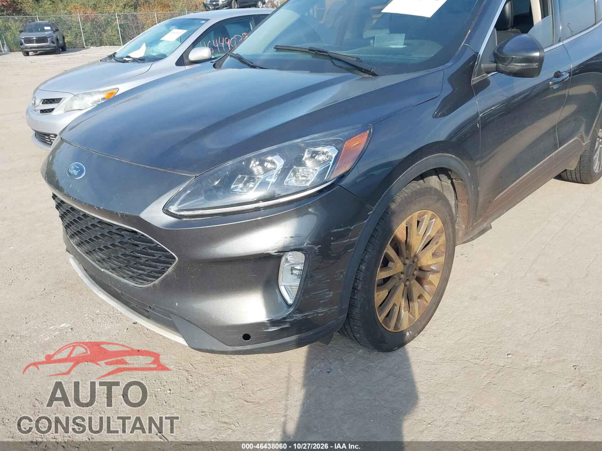 FORD ESCAPE 2020 - 1FMCU9J92LUA04594