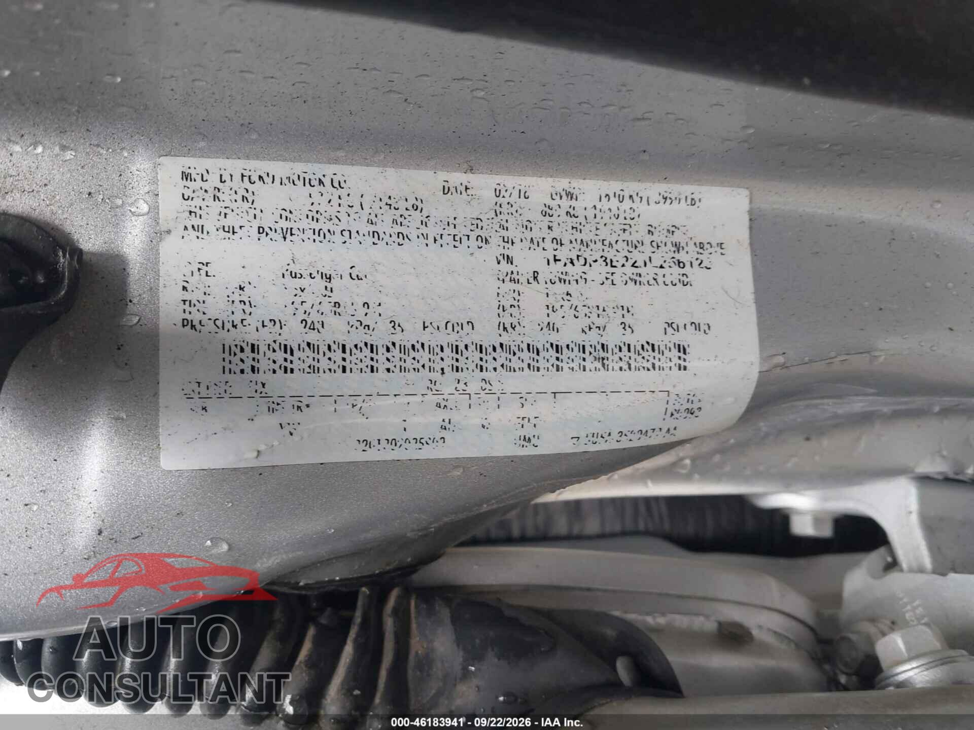 FORD FOCUS 2018 - 1FADP3E22JL256123