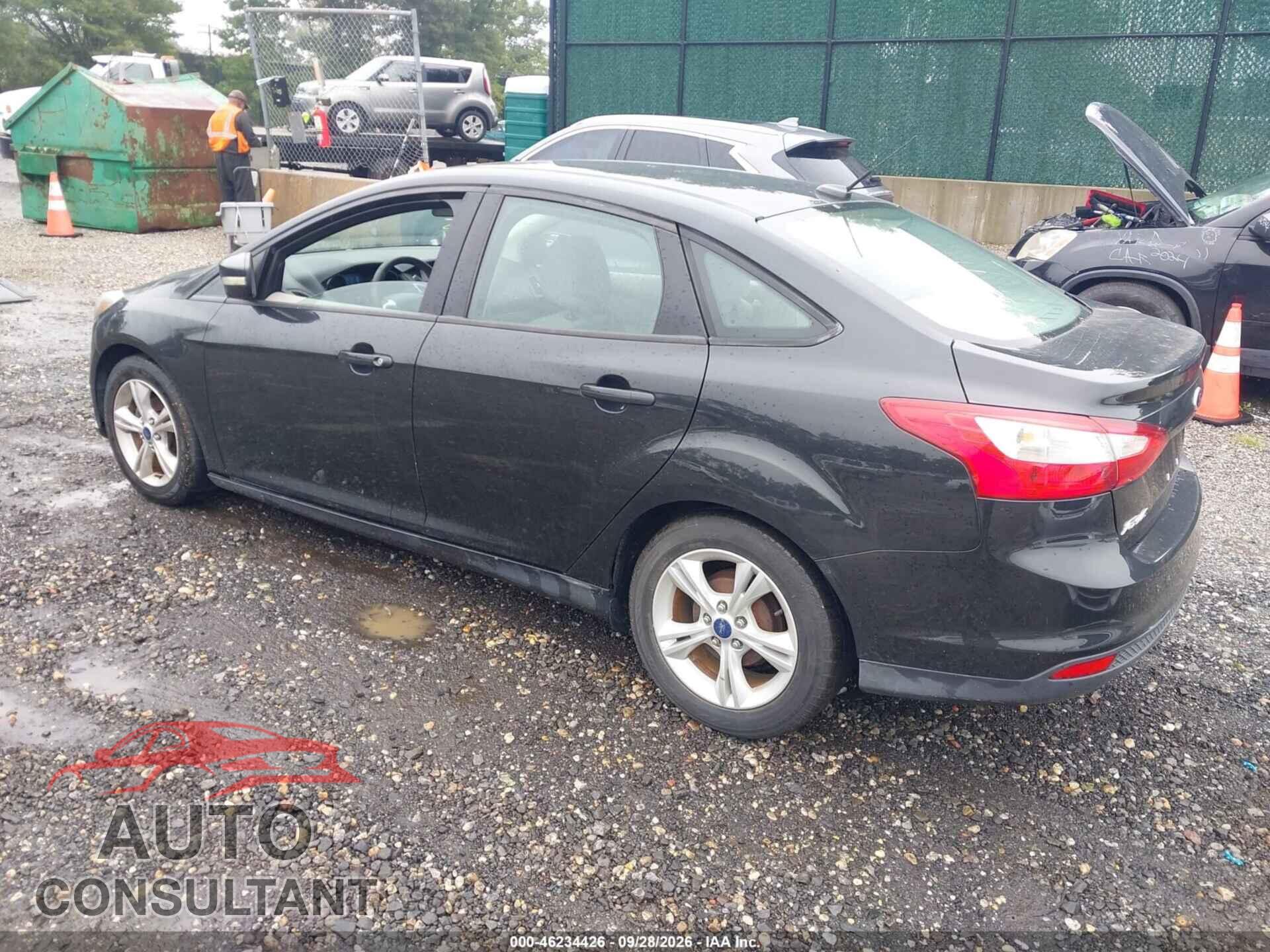 FORD FOCUS 2014 - 1FADP3F22EL338356