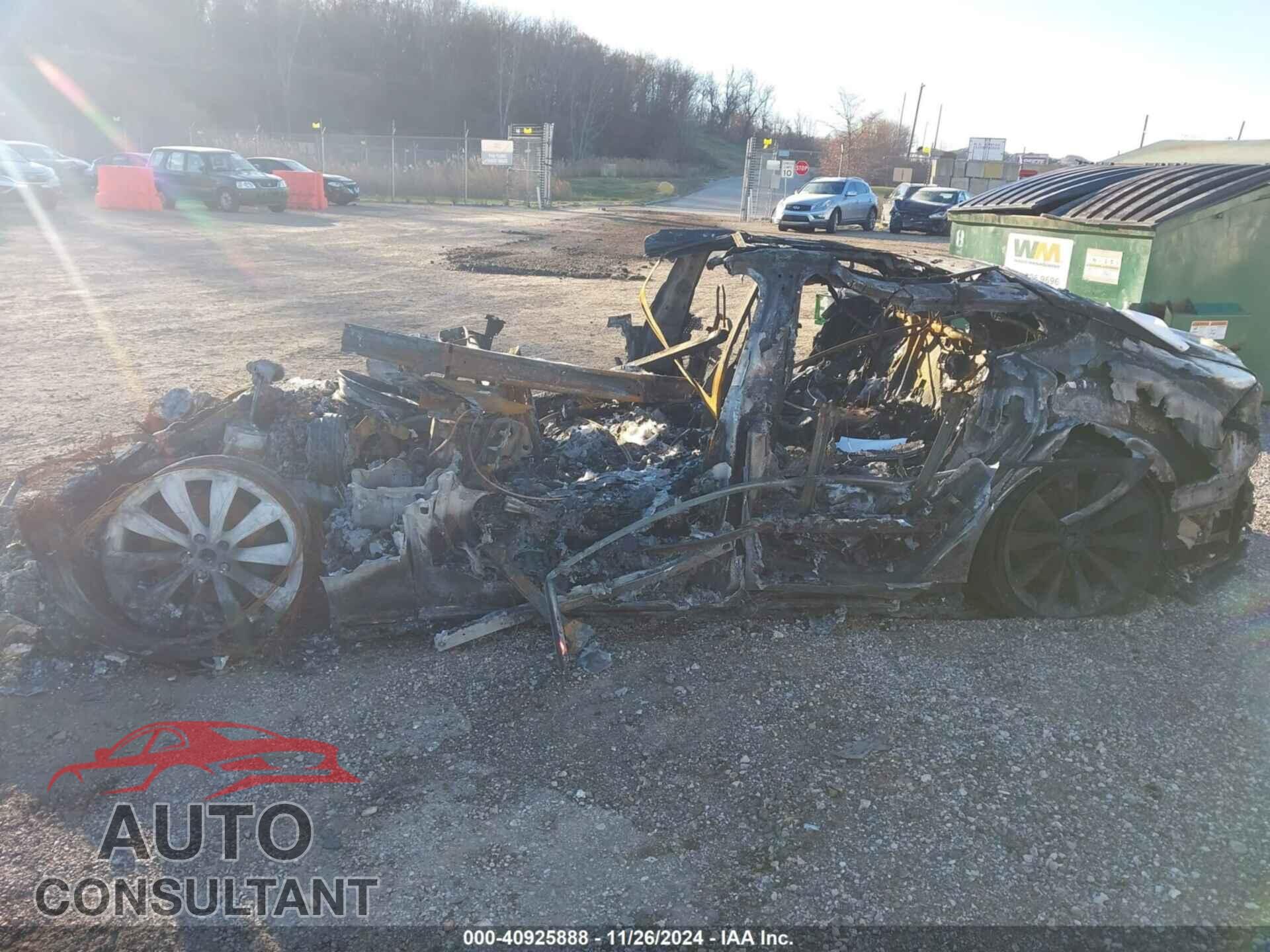TESLA MODEL S 2012 - 5YJSA1DNXCFS00178