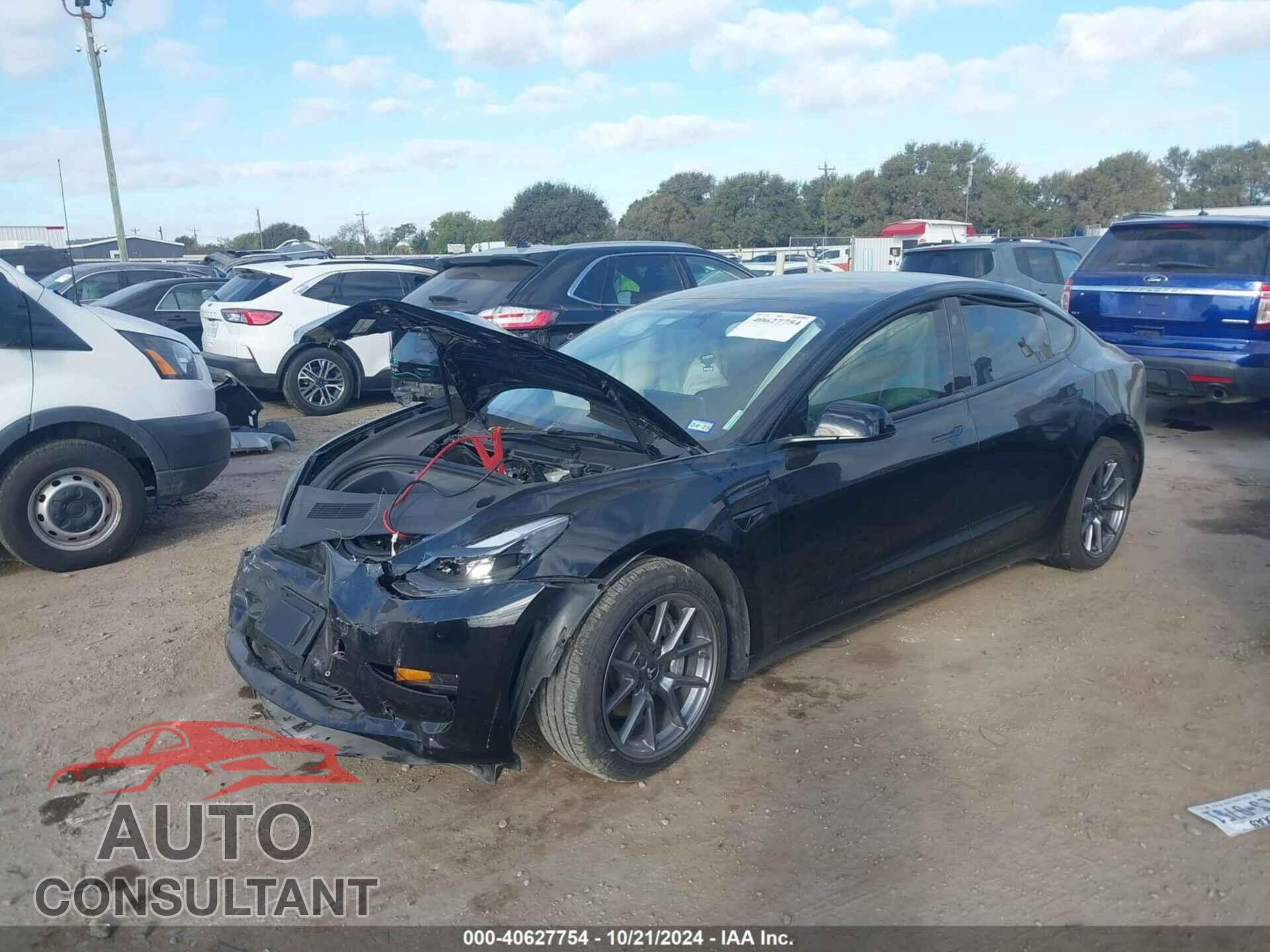 TESLA MODEL 3 2023 - 5YJ3E1EA3PF668439