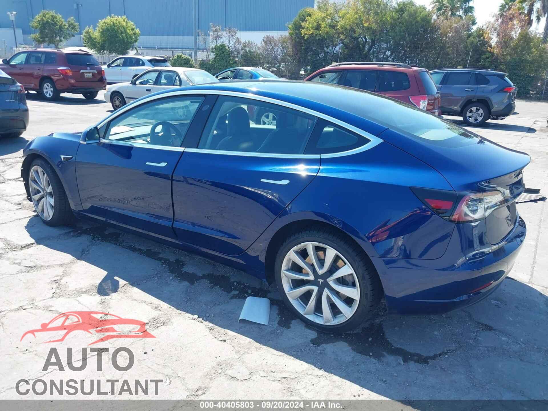 TESLA MODEL 3 2018 - 5YJ3E1EB0JF088369