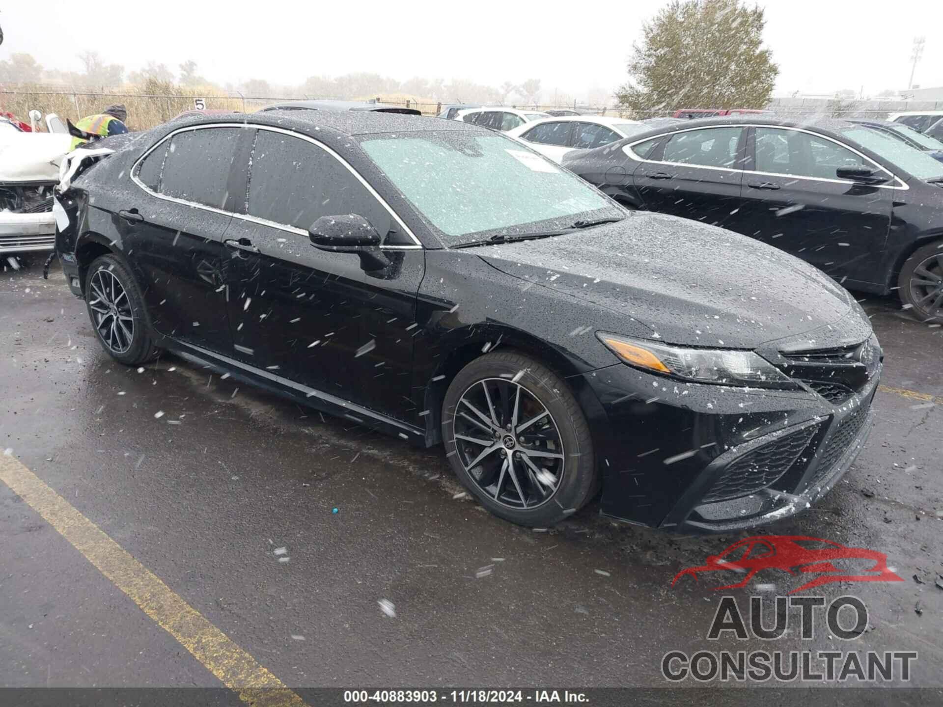 TOYOTA CAMRY 2021 - 4T1G11AK6MU539895