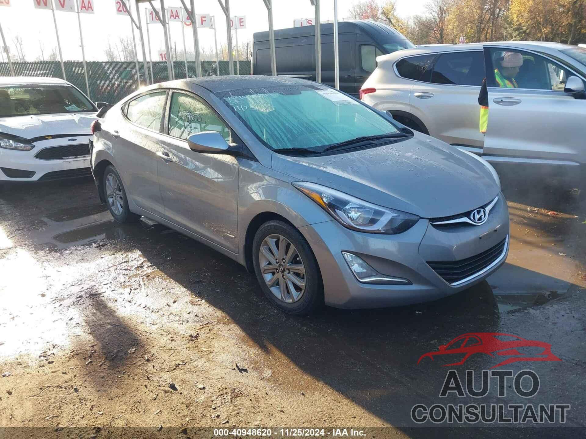 HYUNDAI ELANTRA 2014 - KMHDH4AE8EU081711