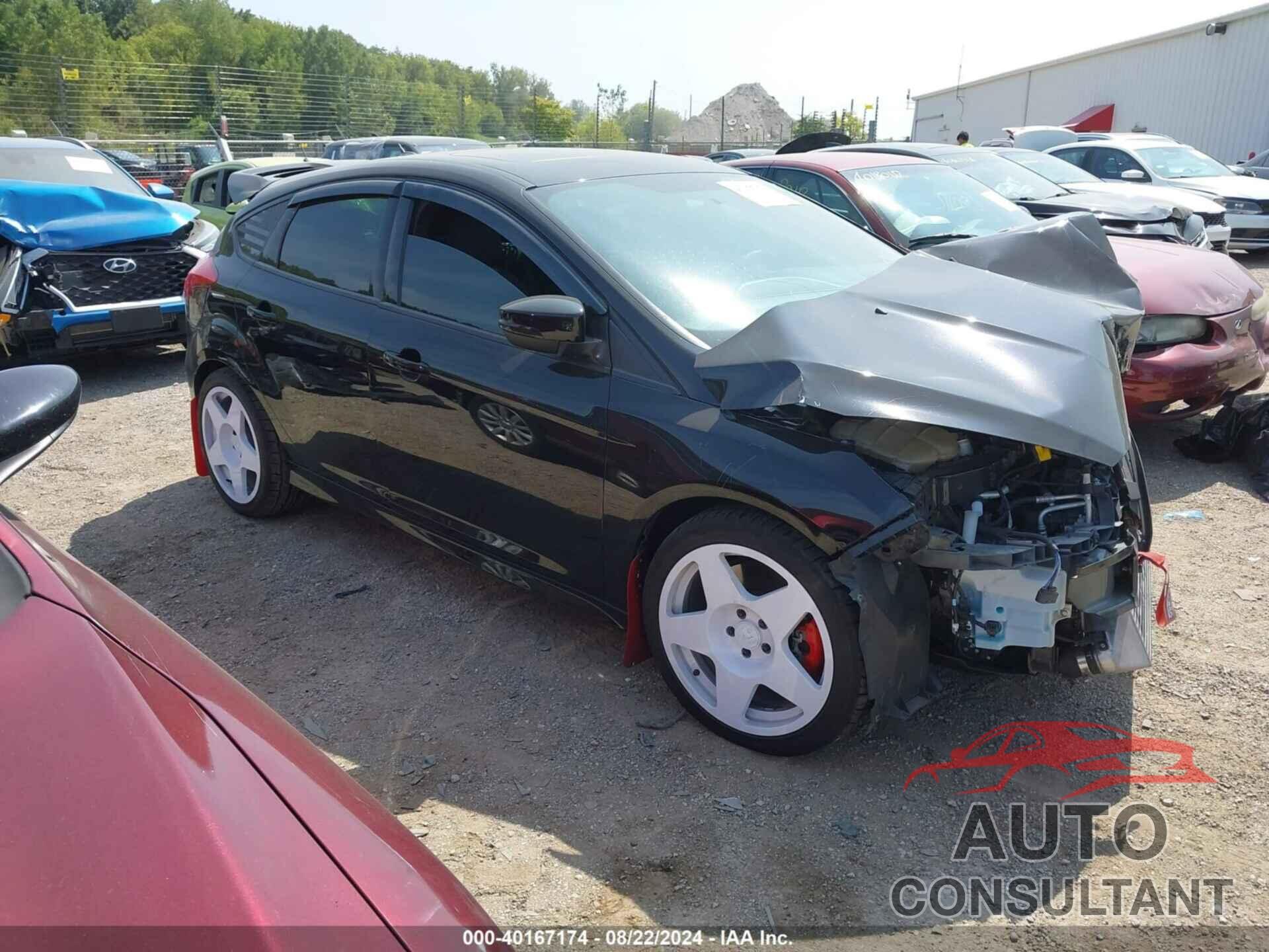 FORD FOCUS ST 2016 - 1FADP3L96GL357674