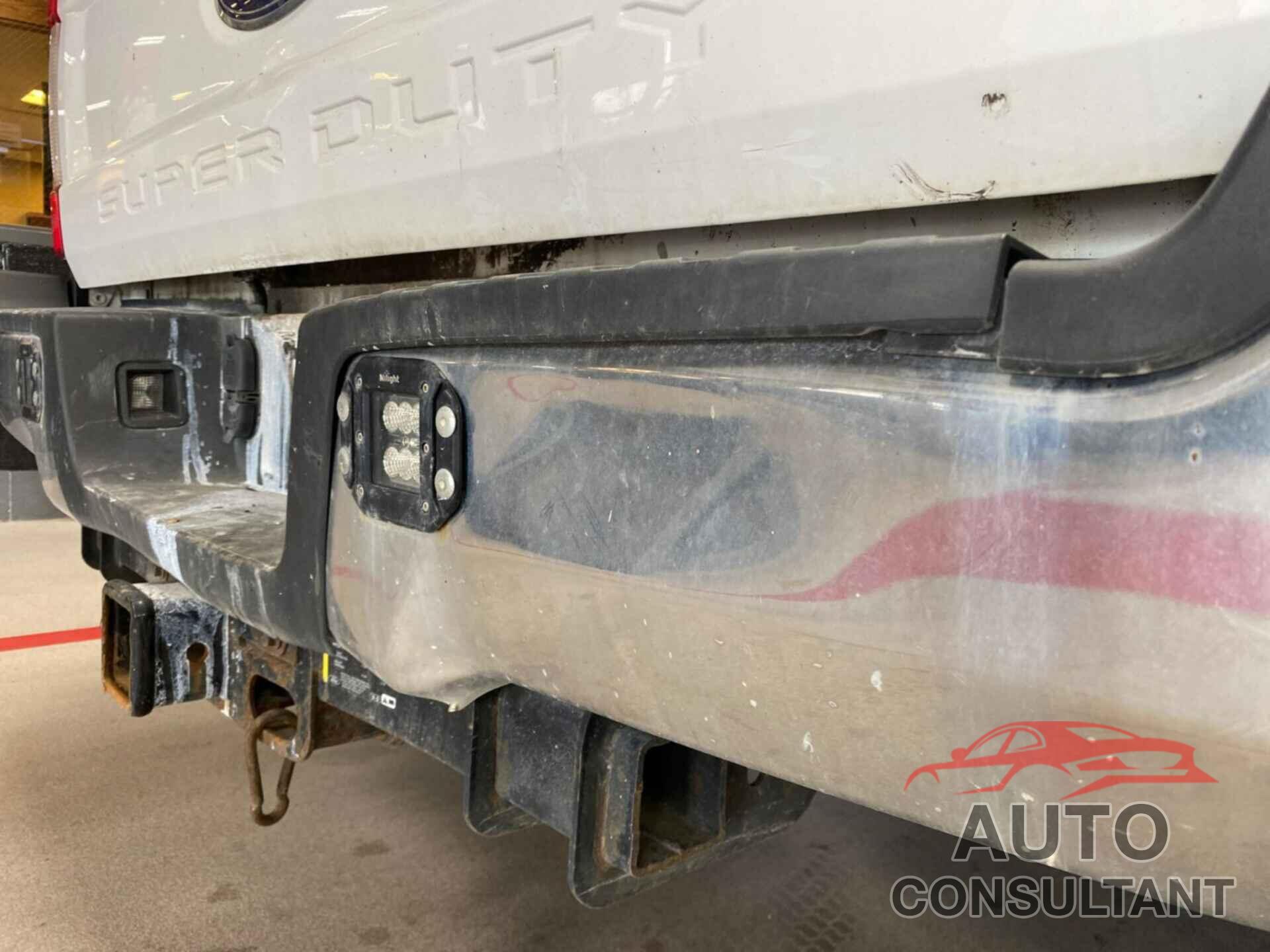 FORD F-350 2018 - 1FT8W3BT2JEB58824