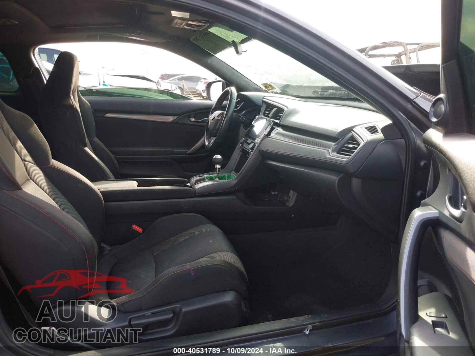 HONDA CIVIC 2017 - 2HGFC3A55HH752265