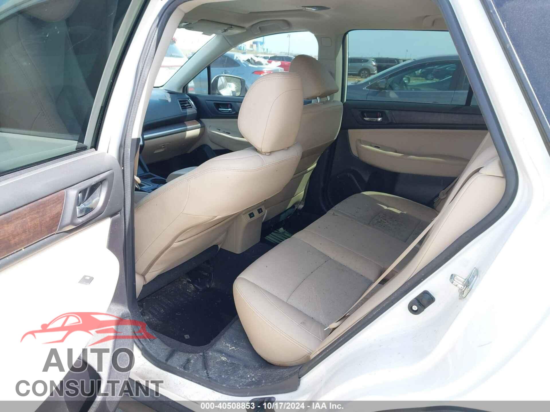 SUBARU OUTBACK 2017 - 4S4BSENC2H3367278
