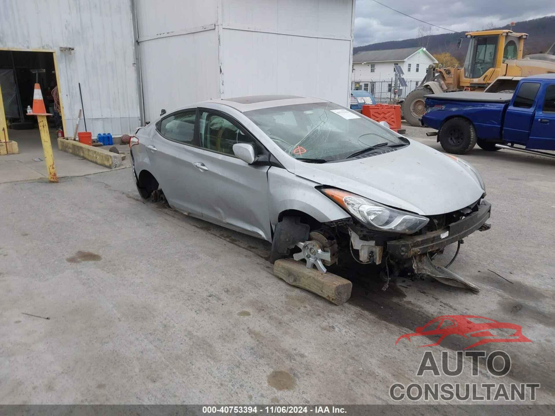 HYUNDAI ELANTRA 2013 - 5NPDH4AE3DH362456