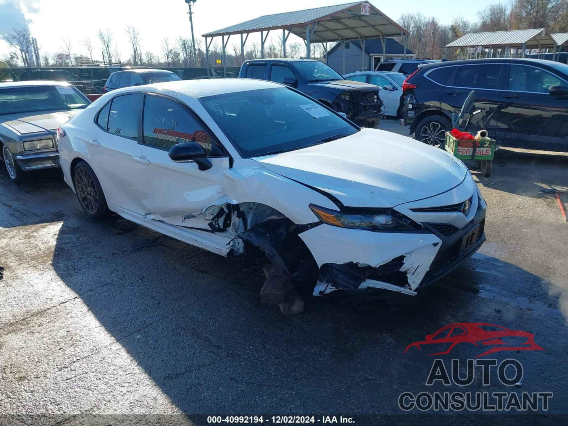 TOYOTA CAMRY 2024 - 4T1G11AK2RU225880