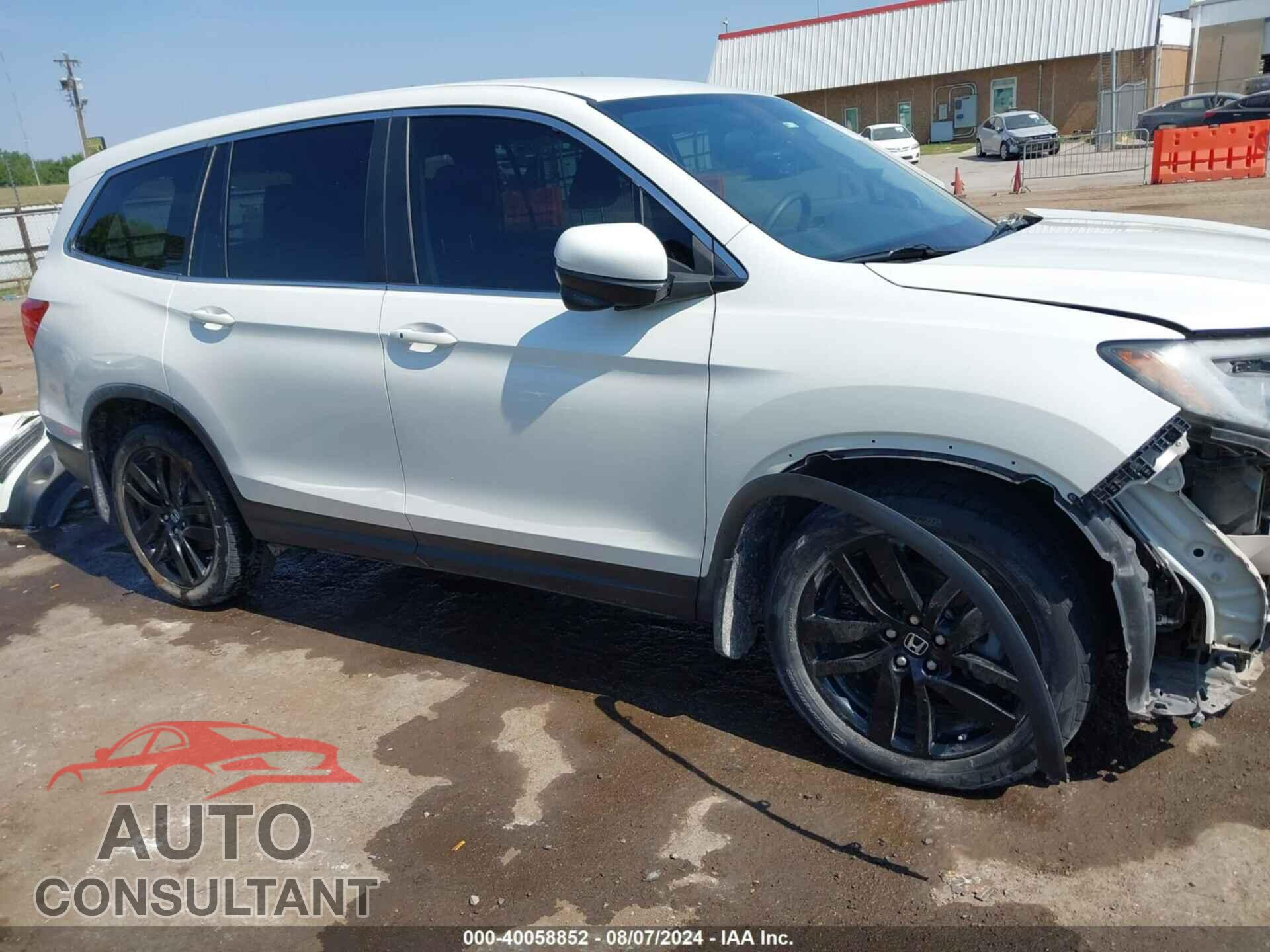 HONDA PILOT 2017 - 5FNYF5H30HB021036