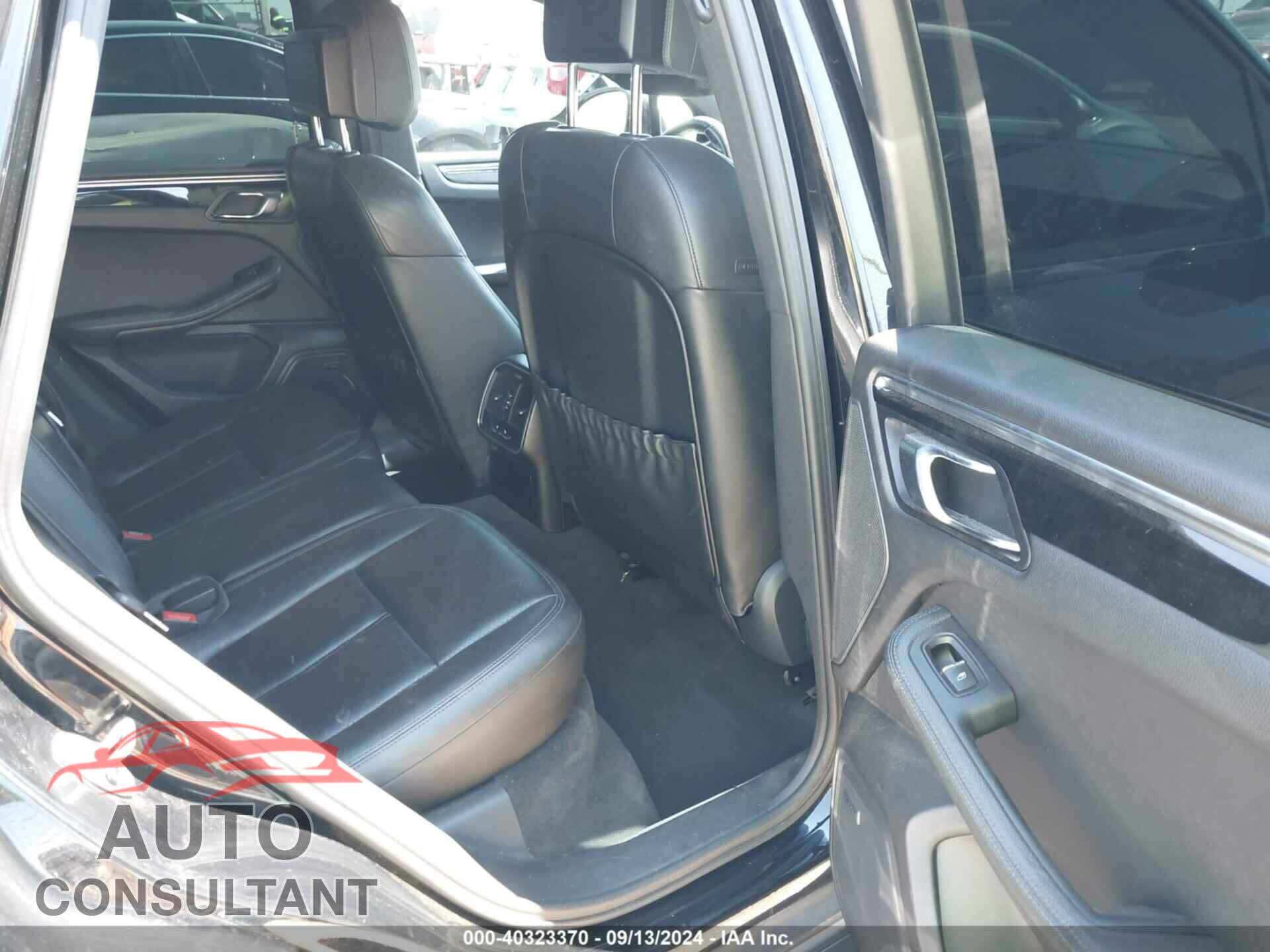 PORSCHE MACAN 2016 - WP1AB2A56GLB49685