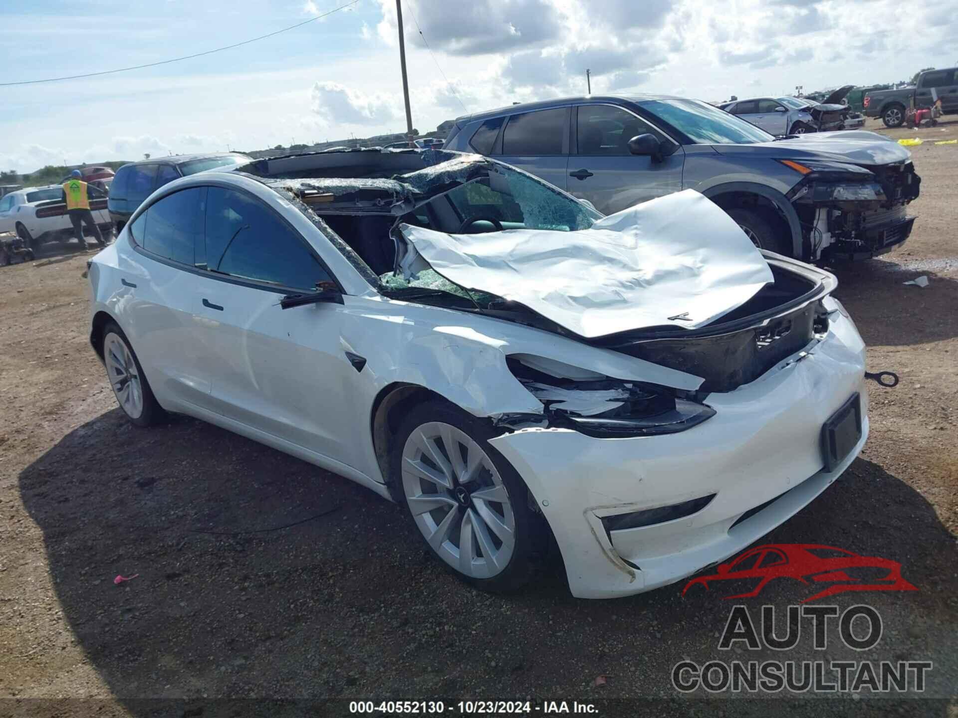 TESLA MODEL 3 2022 - 5YJ3E1EB2NF246703