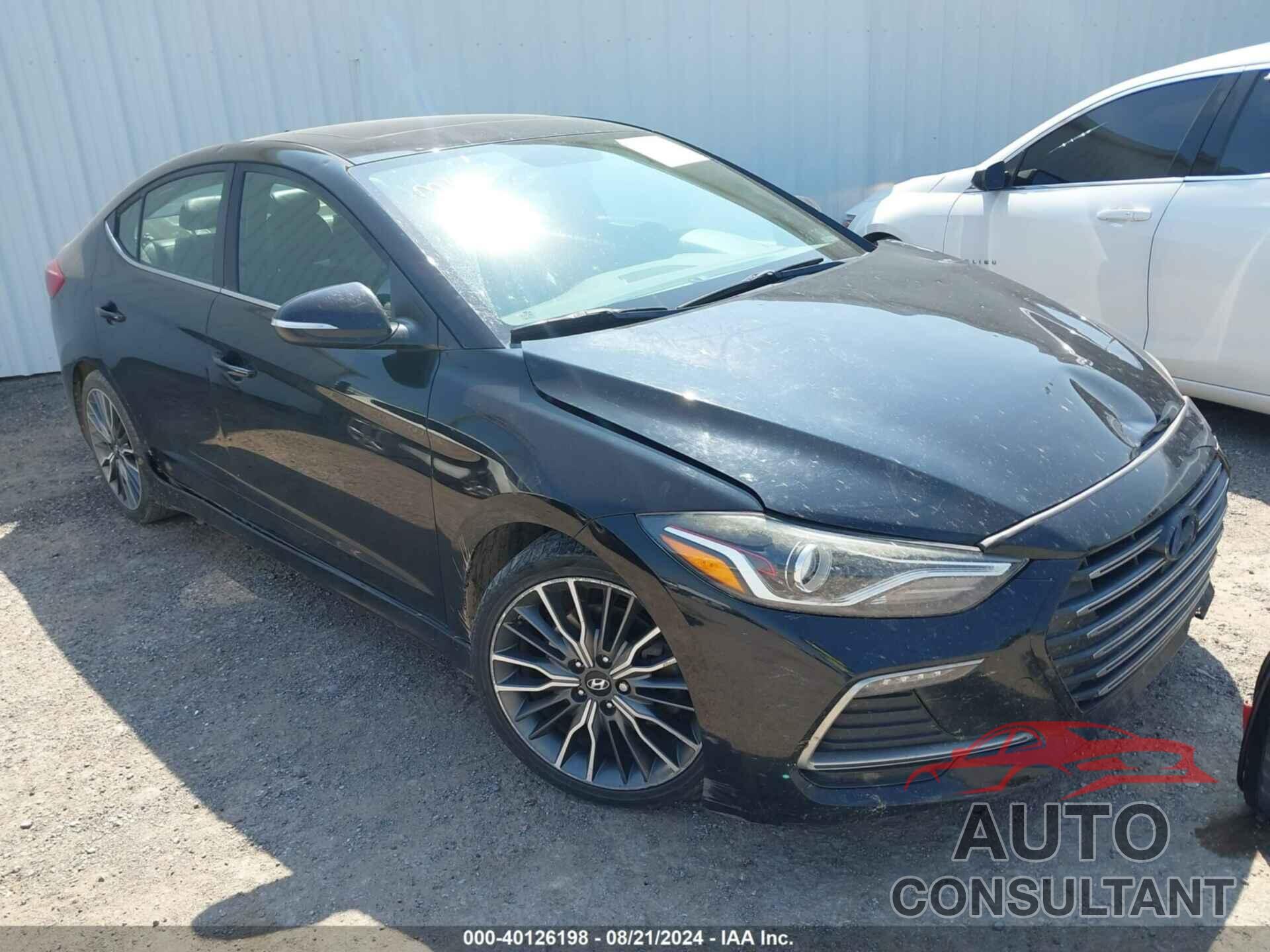 HYUNDAI ELANTRA 2018 - KMHD04LB1JU450154