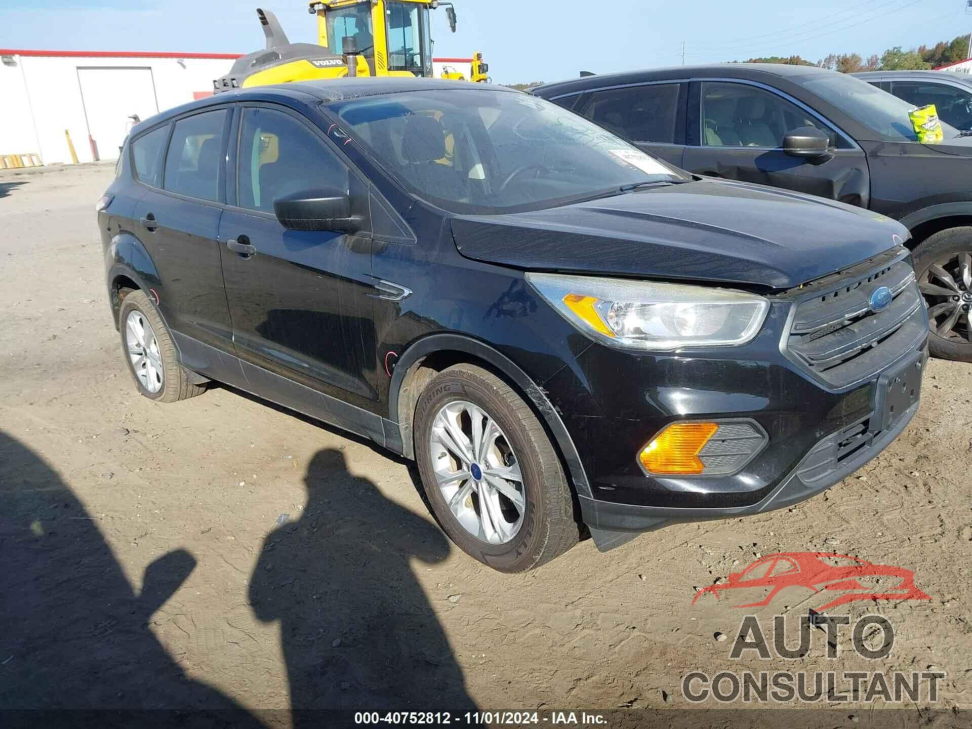 FORD ESCAPE 2017 - 1FMCU0F75HUE84463