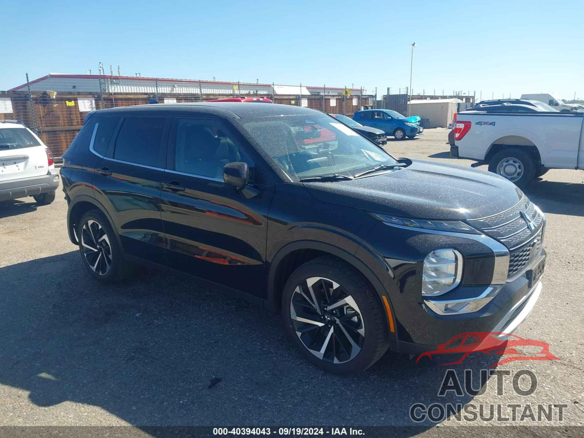 MITSUBISHI OUTLANDER 2024 - JA4J4VA88RZ061965