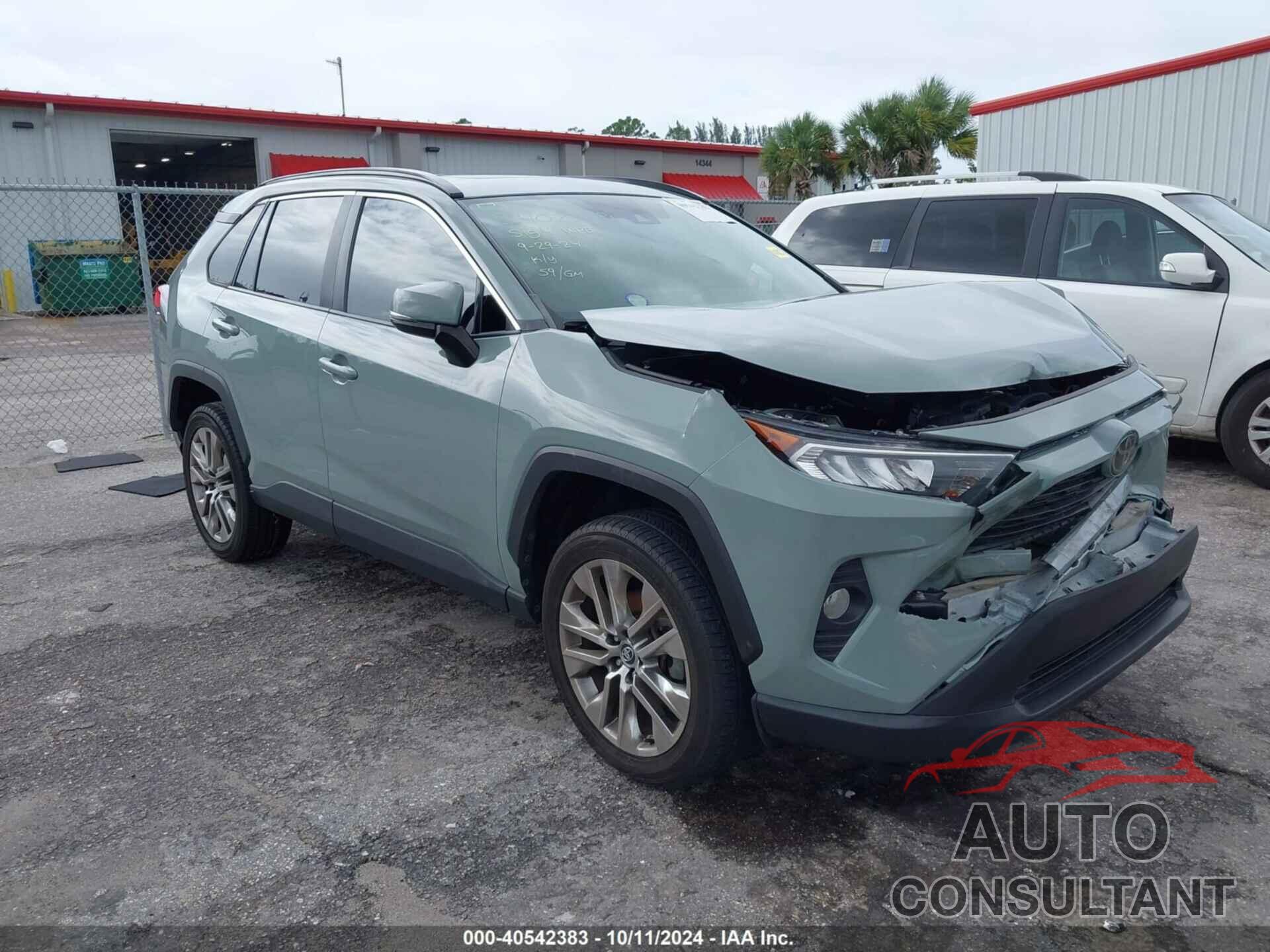 TOYOTA RAV4 2020 - 2T3C1RFV9LC043335