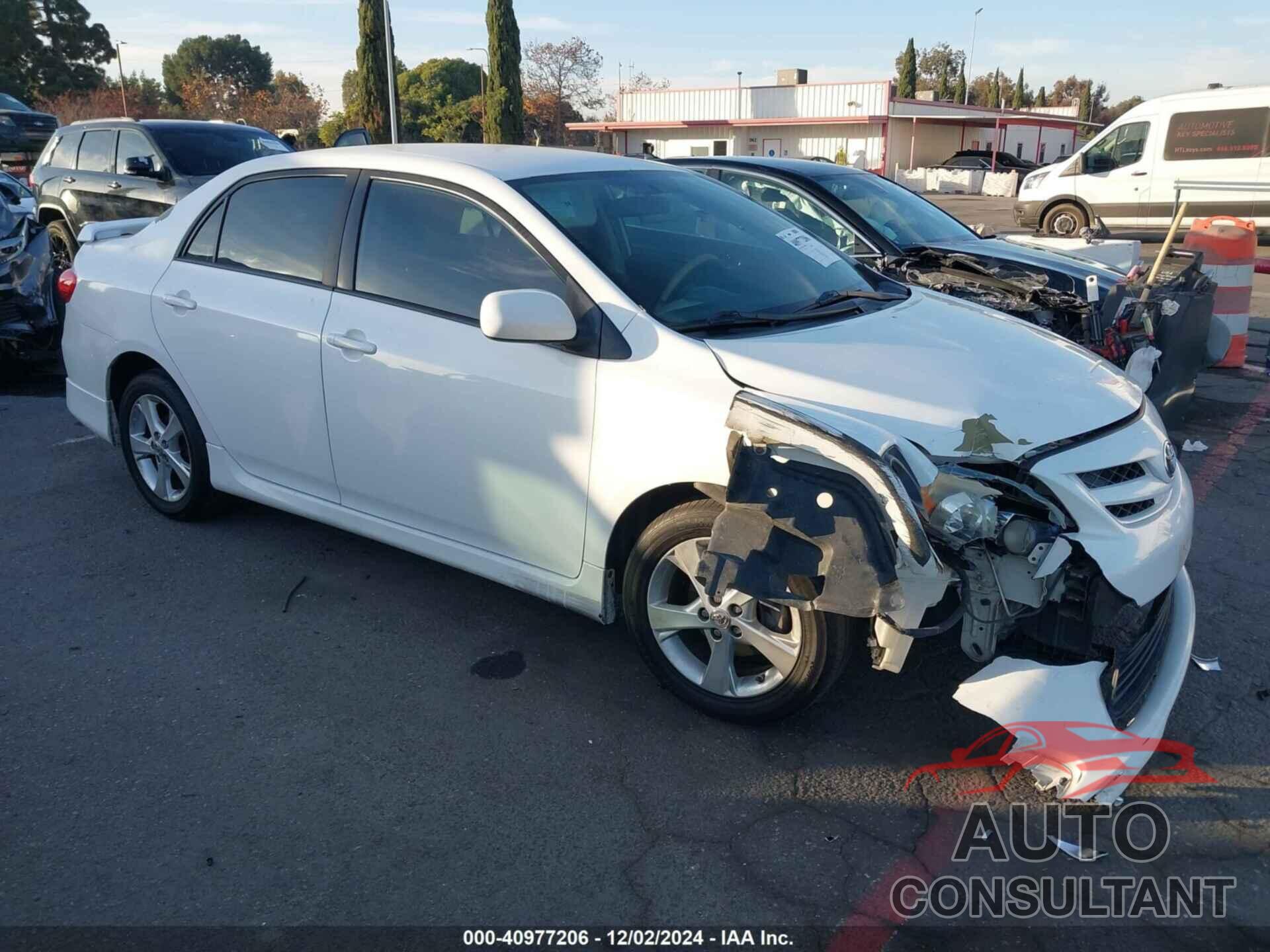 TOYOTA COROLLA 2013 - 5YFBU4EE6DP176040