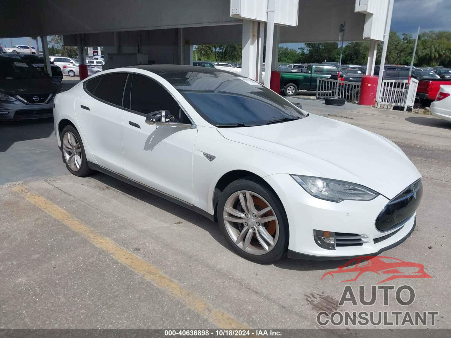 TESLA MODEL S 2014 - 5YJSA1H16EFP51461