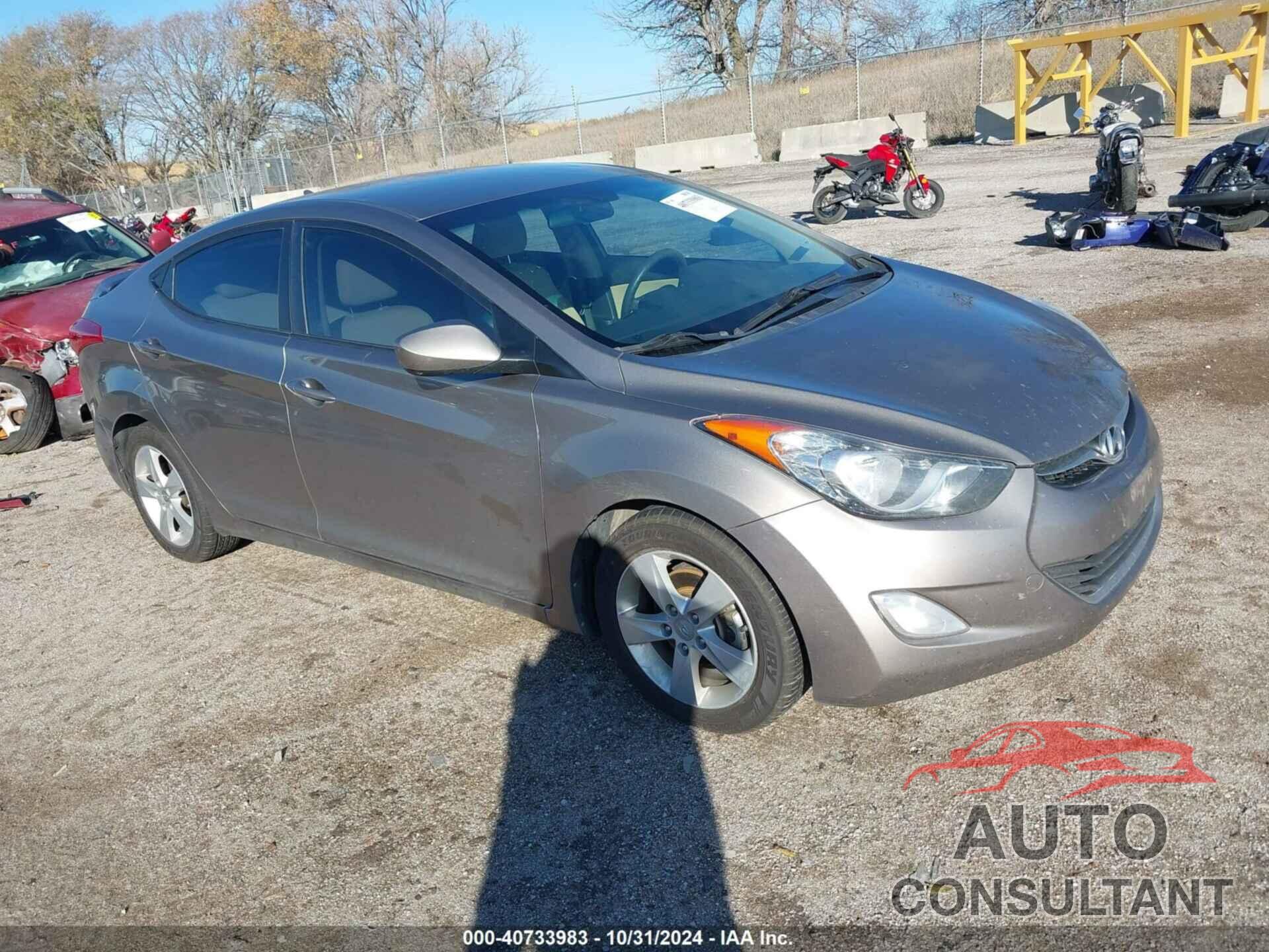 HYUNDAI ELANTRA 2013 - 5NPDH4AE5DH287761