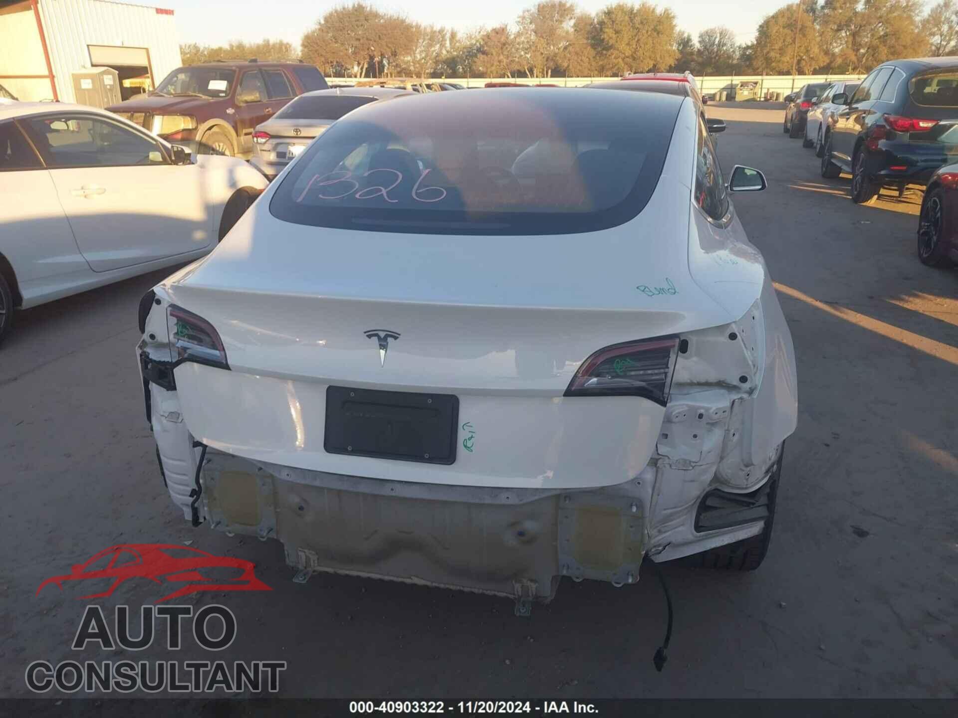 TESLA MODEL 3 2018 - 5YJ3E1EA5JF162344