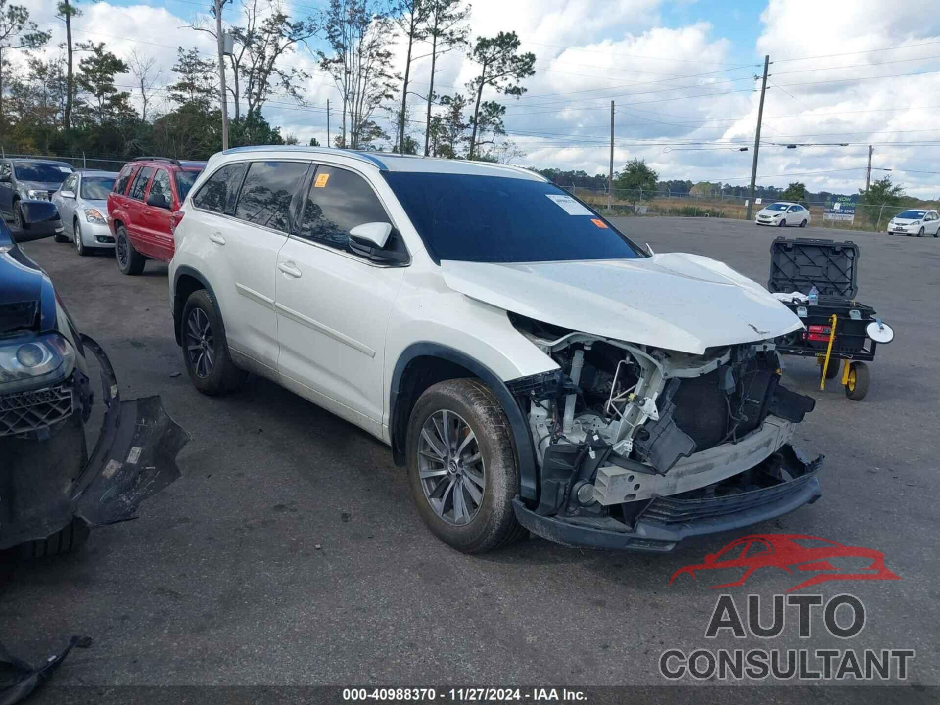 TOYOTA HIGHLANDER 2017 - 5TDJZRFH2HS438460