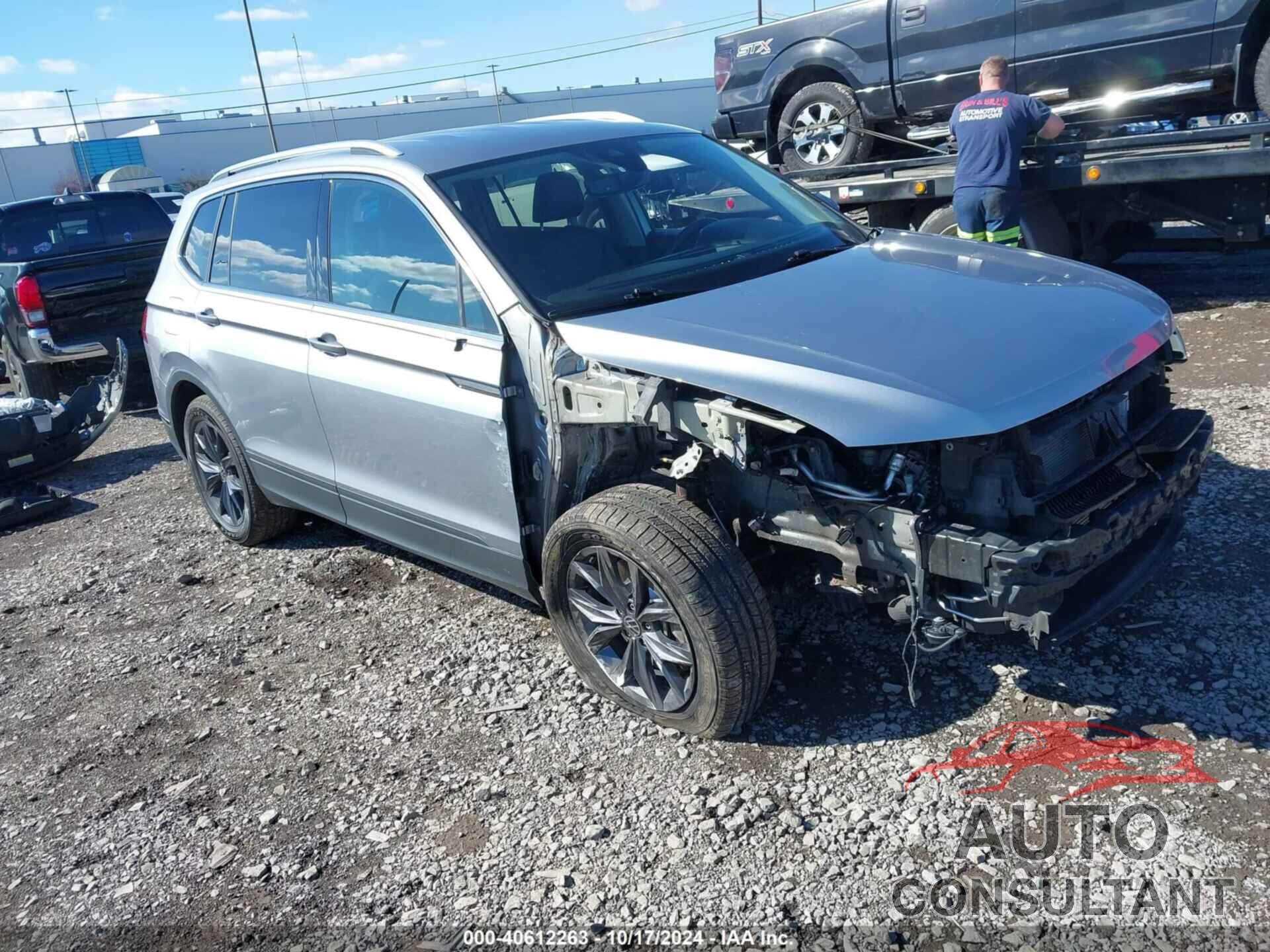 VOLKSWAGEN TIGUAN 2022 - 3VV2B7AX1NM024224