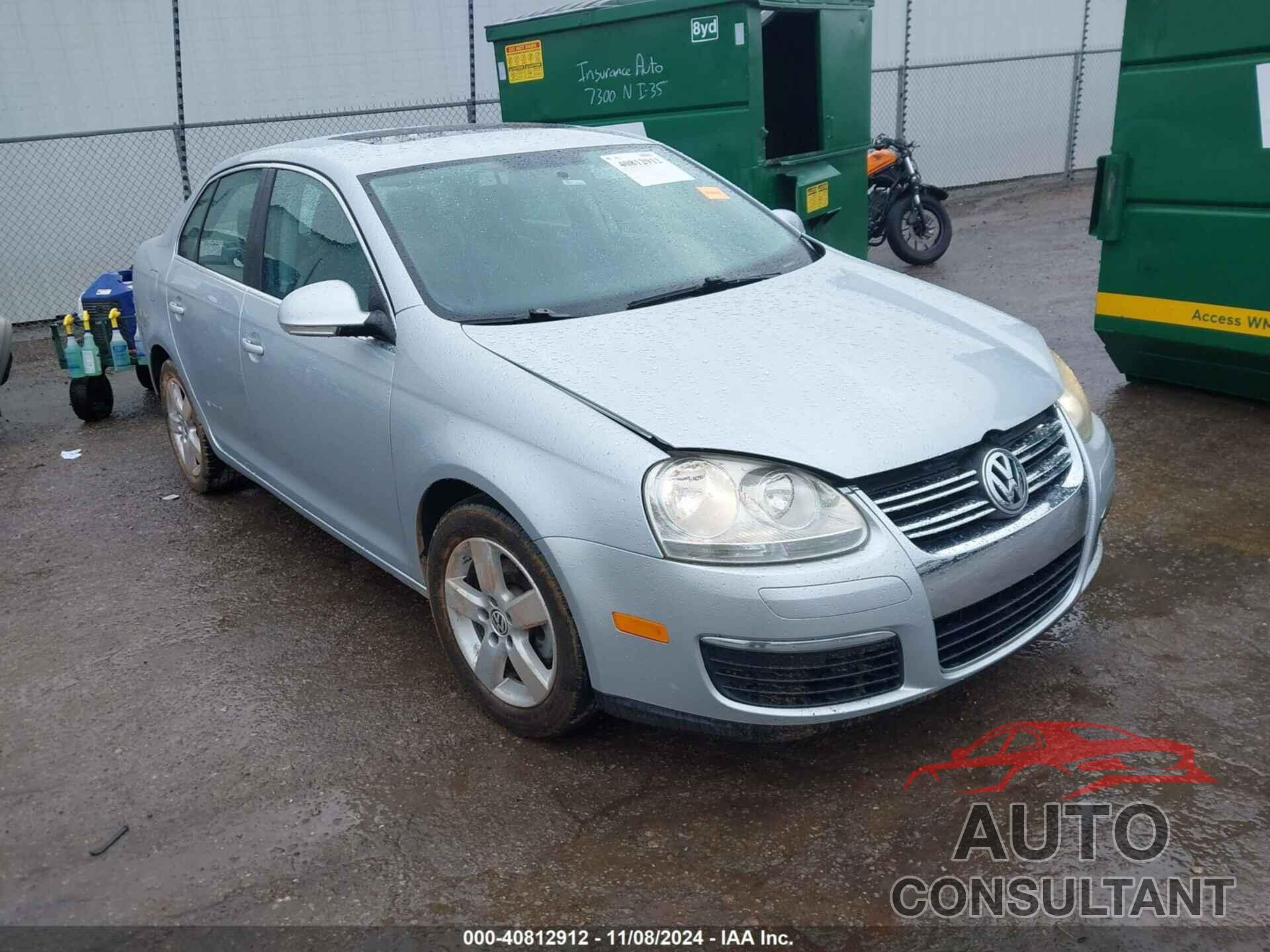 VOLKSWAGEN JETTA 2009 - 3VWRM71K59M064529
