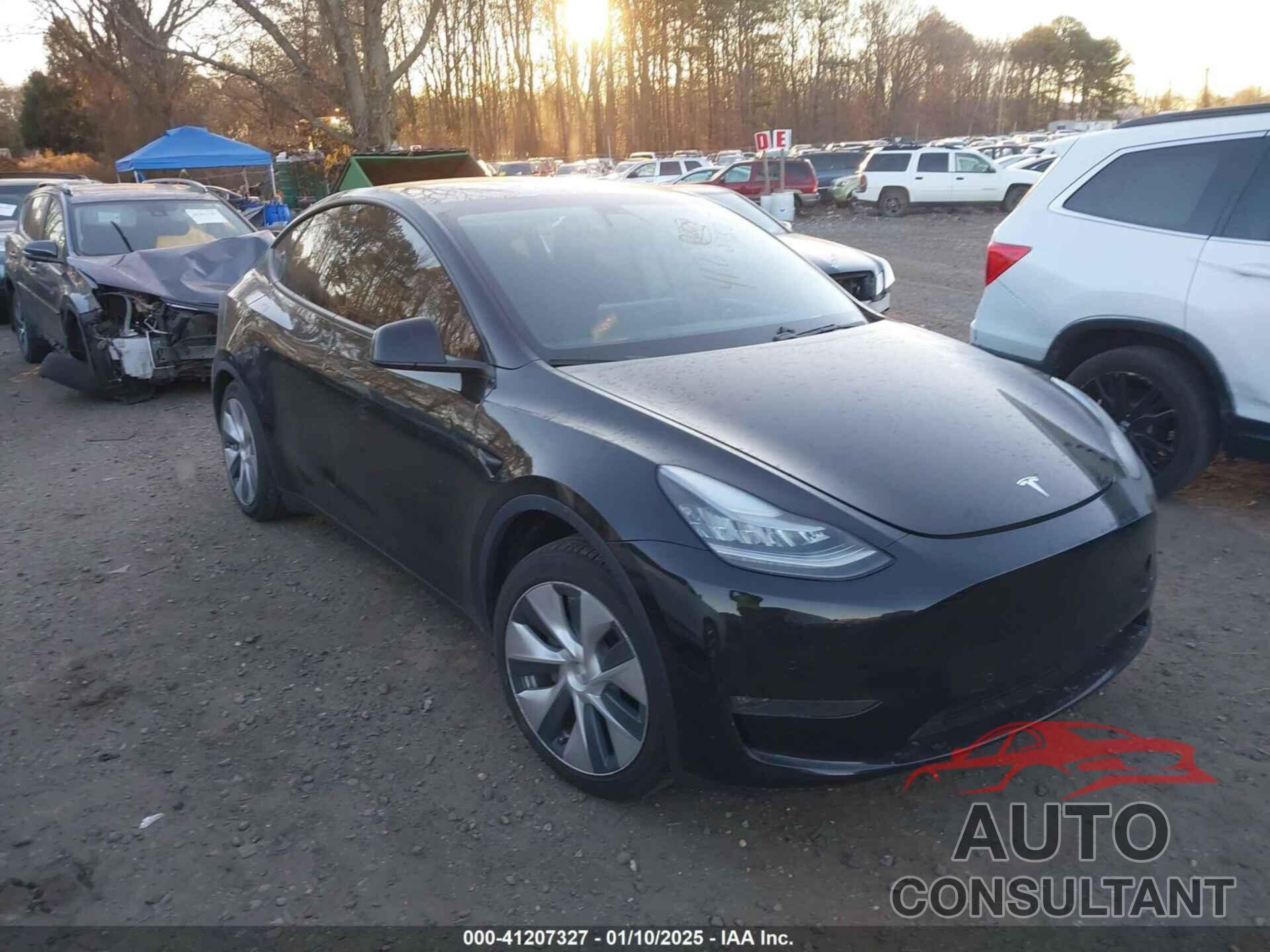 TESLA MODEL Y 2021 - 5YJYGDEEXMF082479