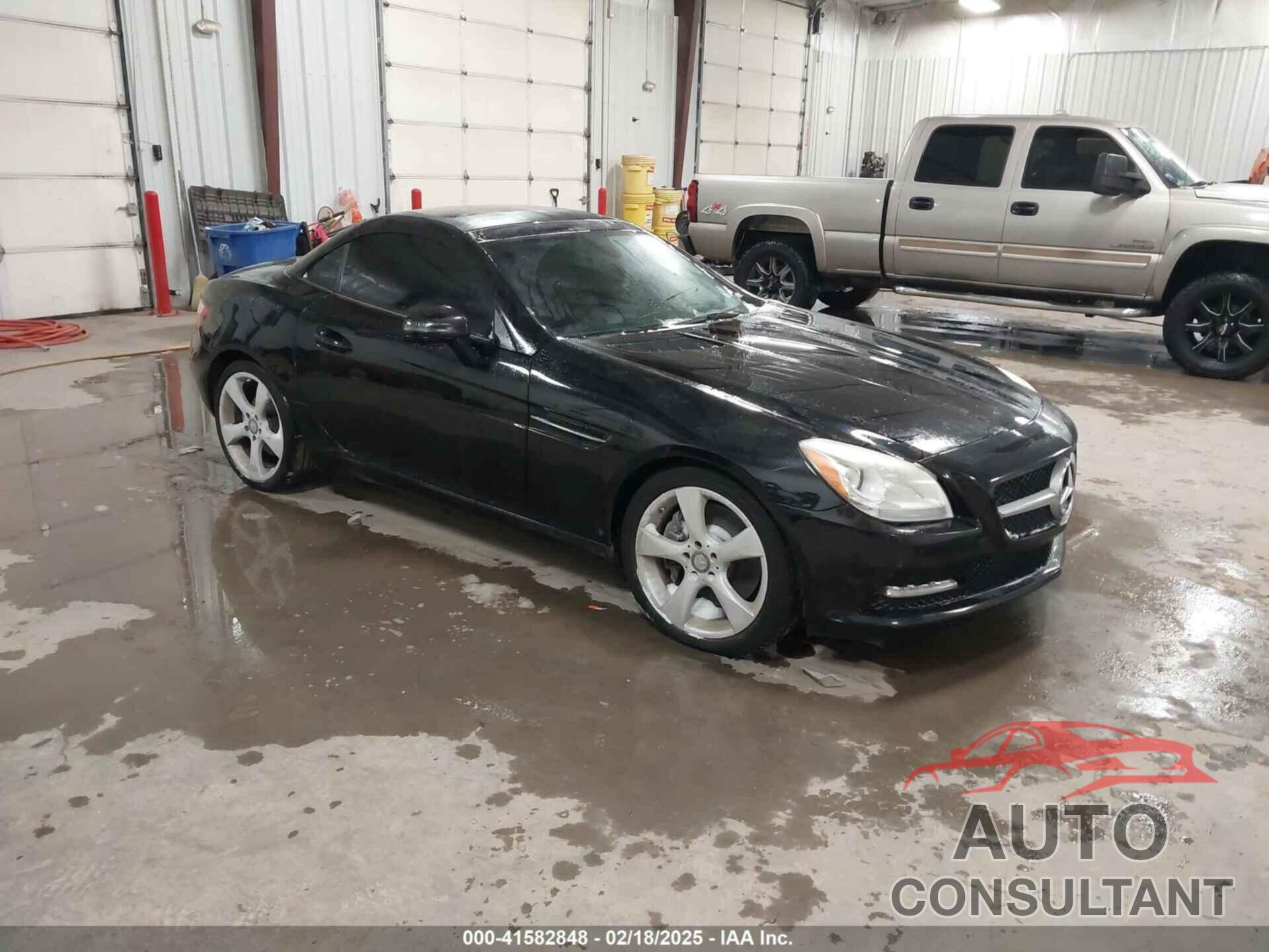 MERCEDES-BENZ SLK 350 2012 - WDDPK5HA3CF017806