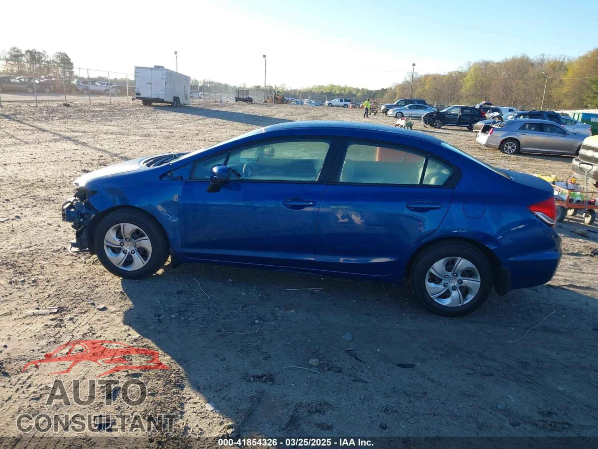 HONDA CIVIC 2014 - 19XFB2F57EE077207