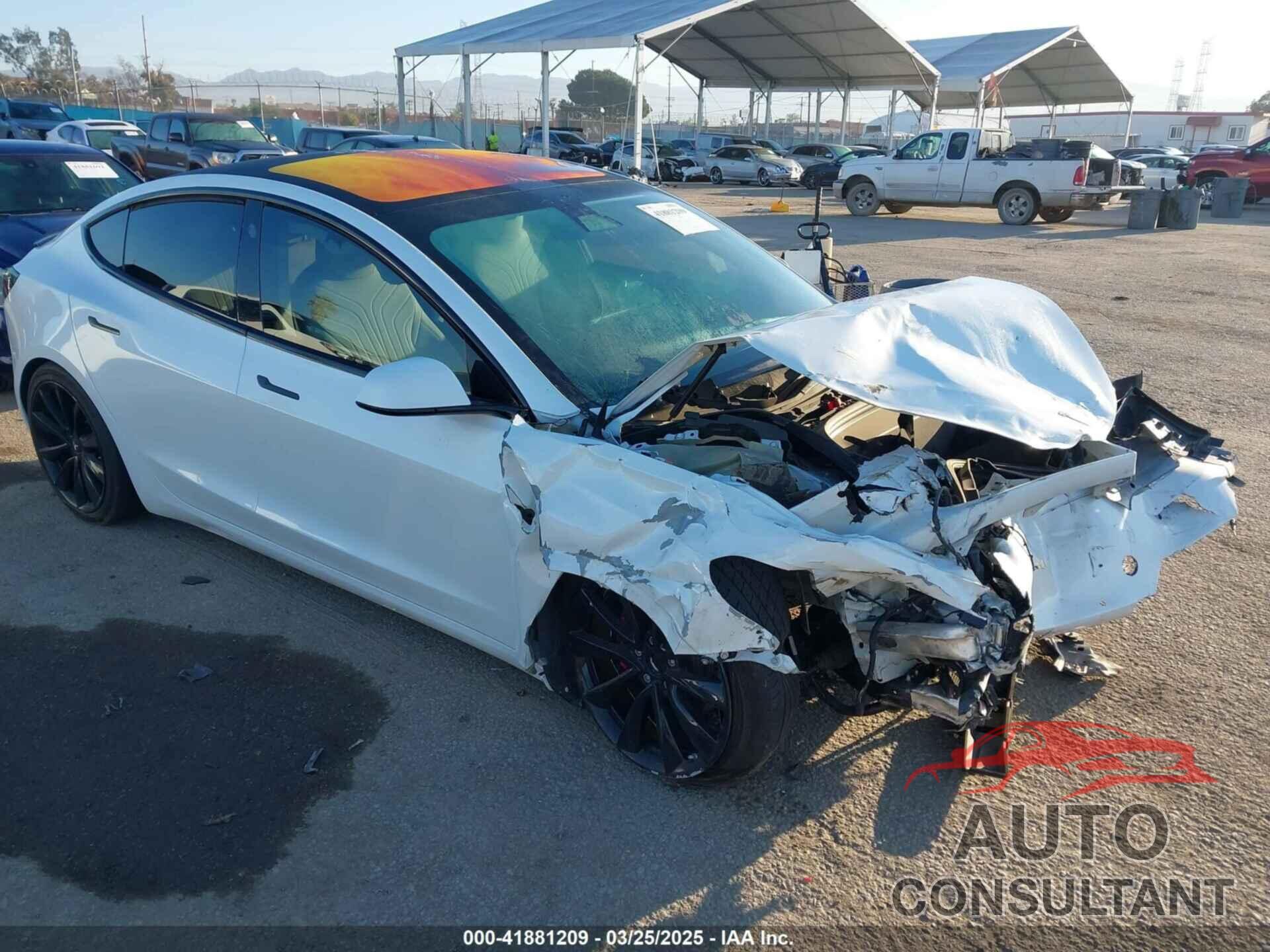 TESLA MODEL 3 2018 - 5YJ3E1EB0JF092440