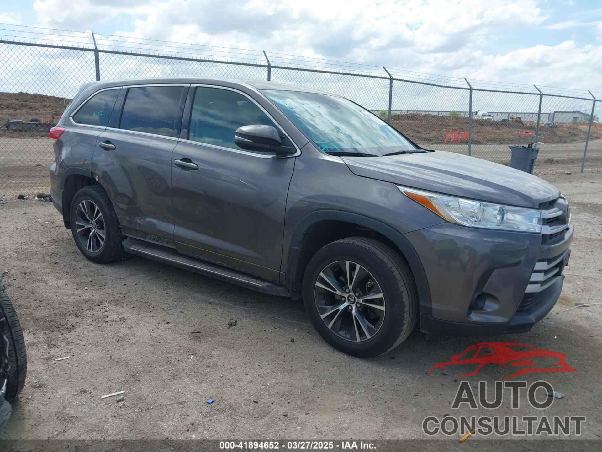 TOYOTA HIGHLANDER 2018 - 5TDZZRFHXJS249130