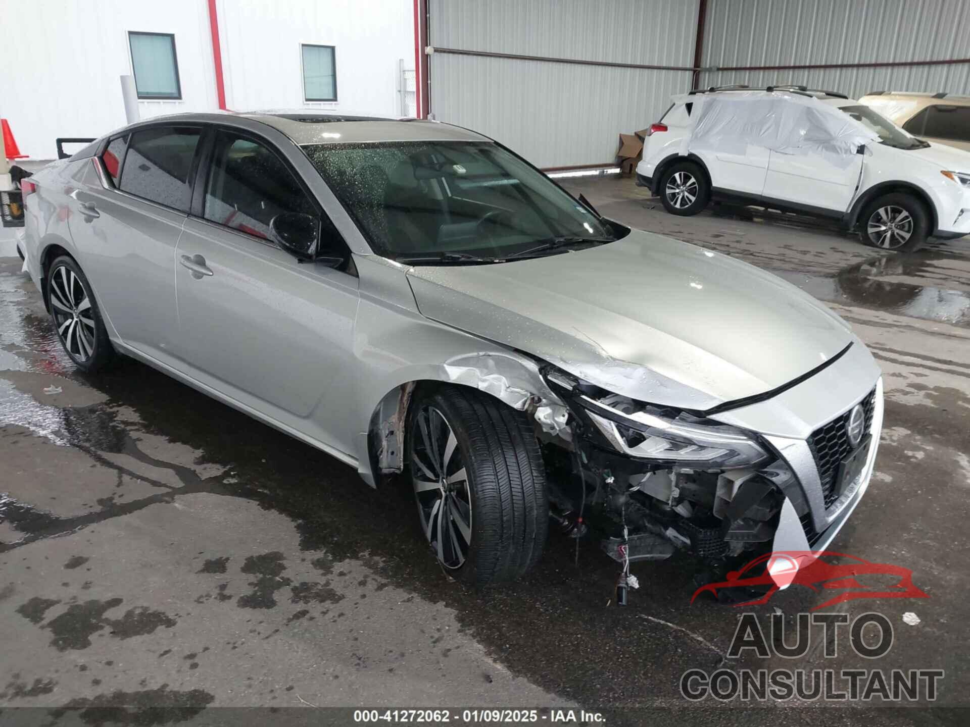 NISSAN ALTIMA 2019 - 1N4AL4CV4KC242596