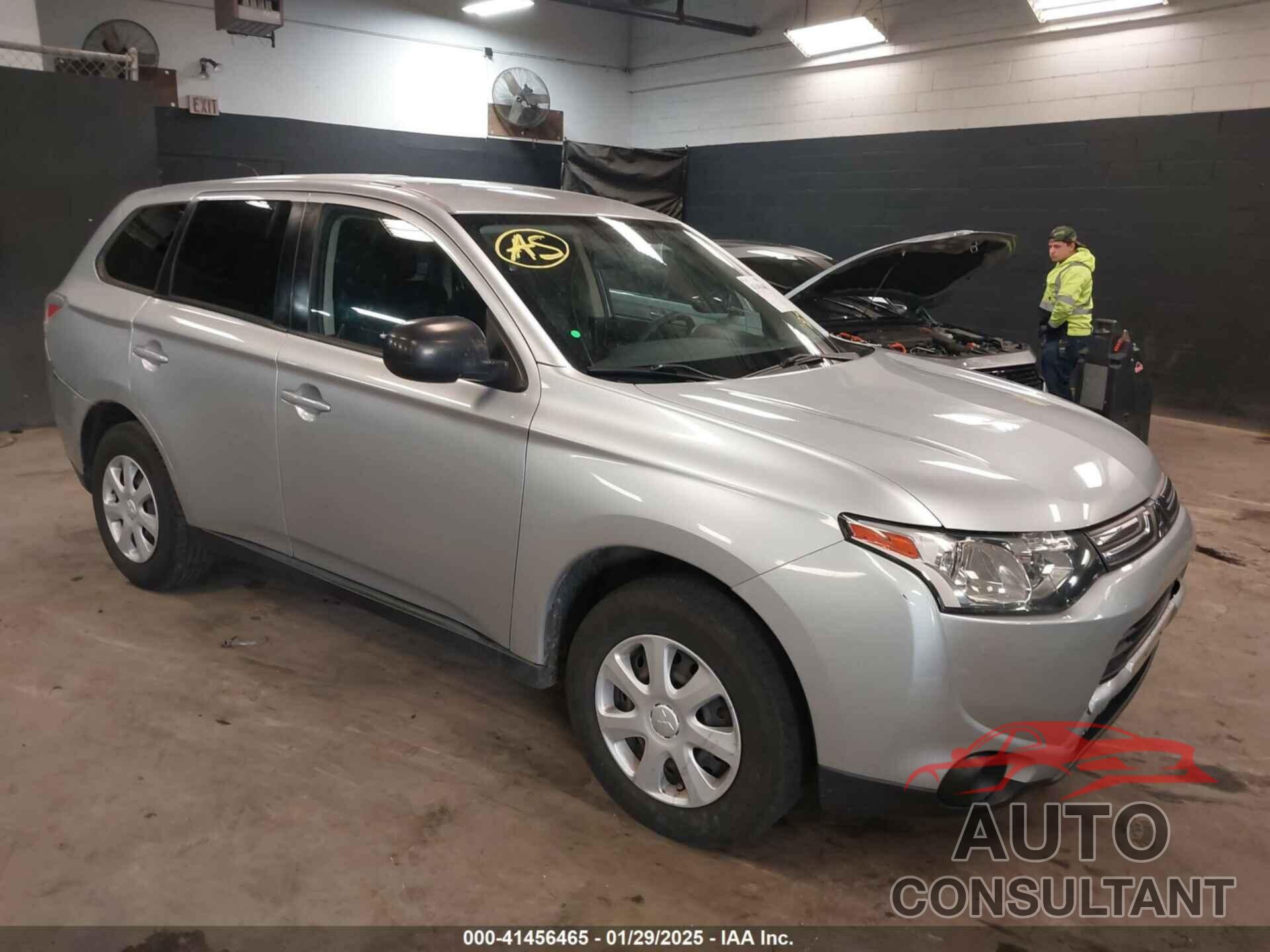MITSUBISHI OUTLANDER 2014 - JA4AD2A39EZ005790