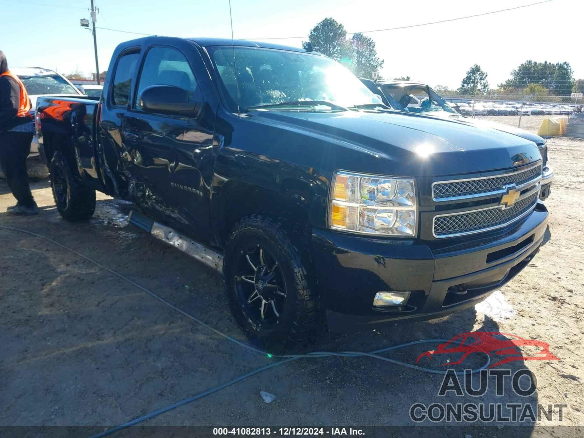 CHEVROLET SILVERADO 1500 2013 - 1GCVKTE23DZ104902