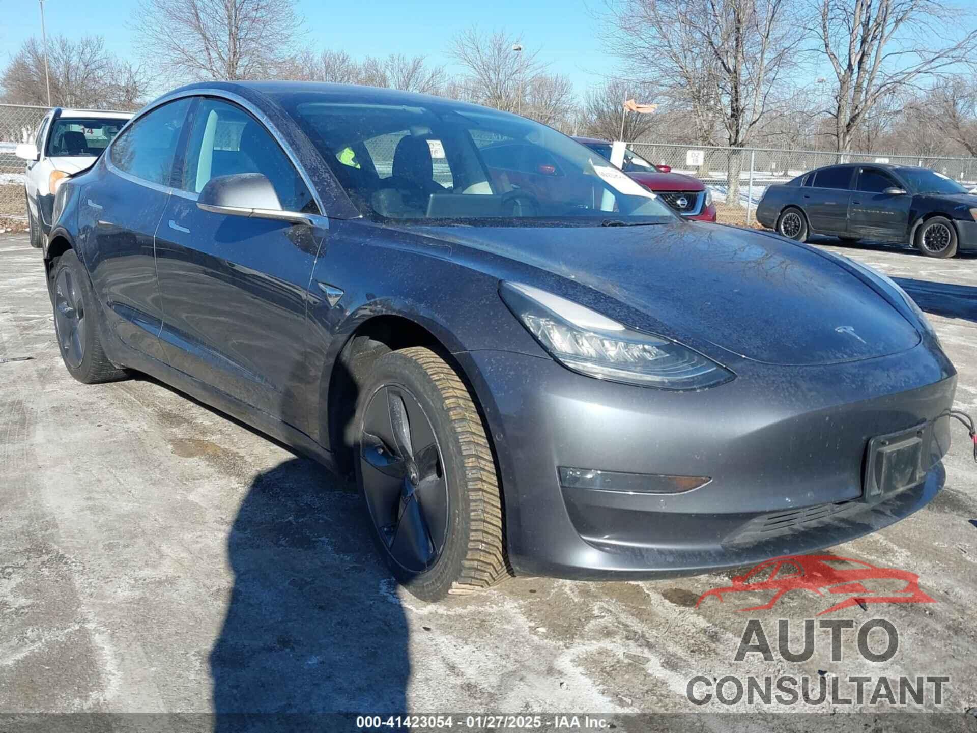 TESLA MODEL 3 2018 - 5YJ3E1EA0JF153700