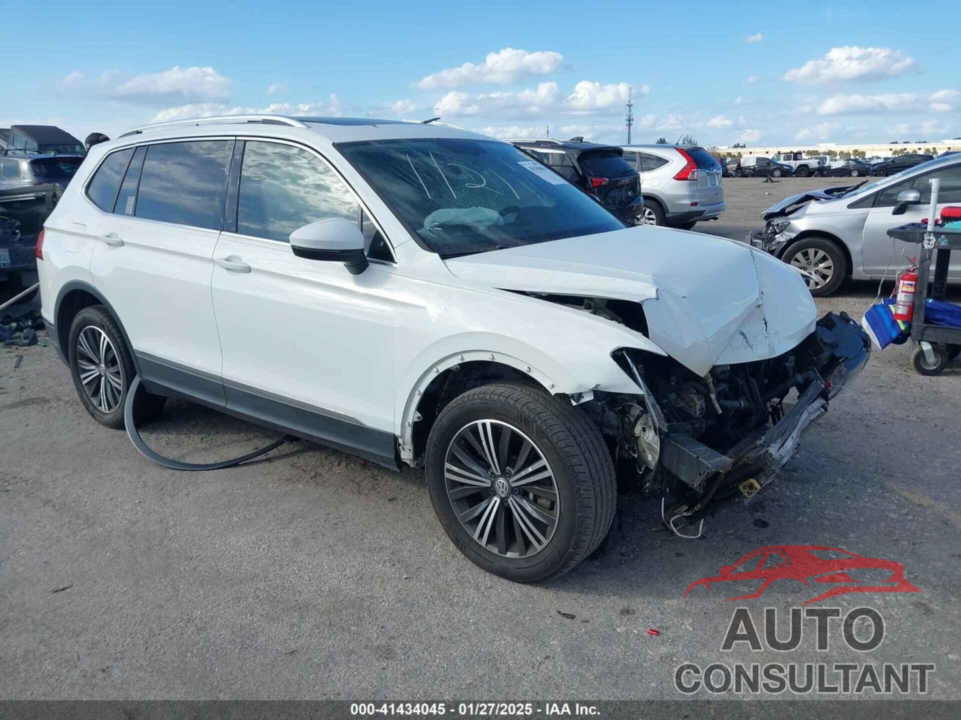 VOLKSWAGEN TIGUAN 2019 - 3VV3B7AX9KM067418