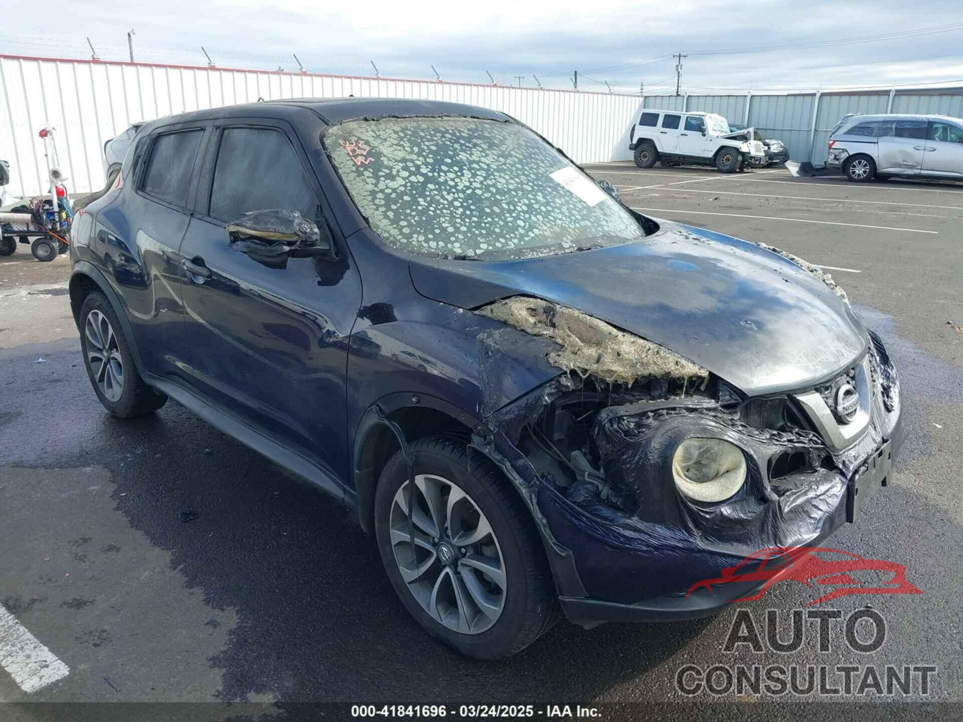 NISSAN JUKE 2017 - JN8AF5MR4HT705410