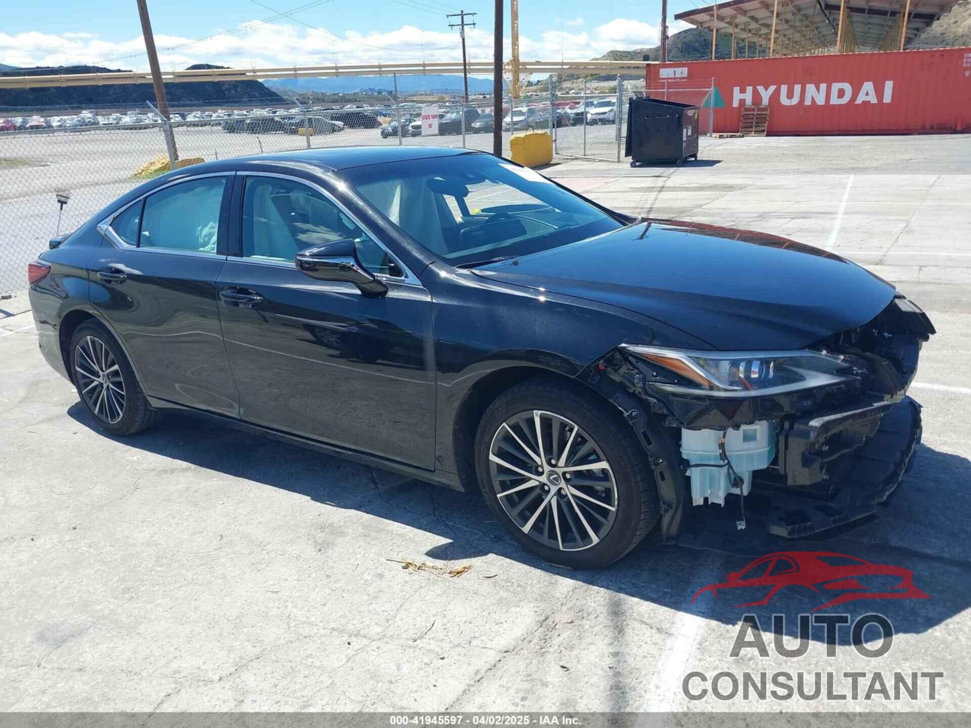 LEXUS ES 300H 2024 - 58ADA1C17RU043866