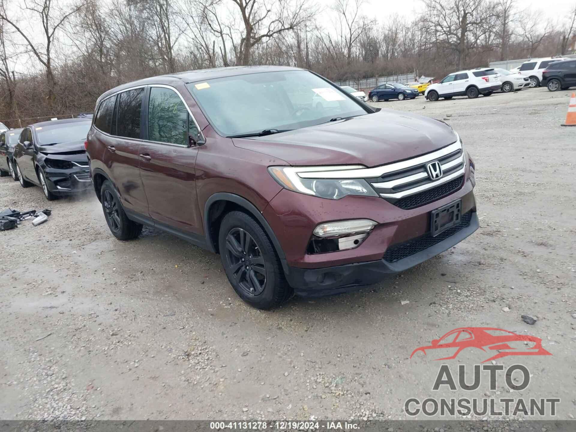 HONDA PILOT 2017 - 5FNYF6H70HB000616