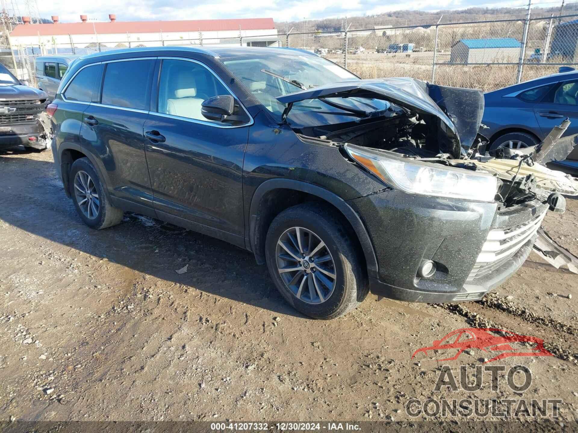 TOYOTA HIGHLANDER 2019 - 5TDJZRFH9KS611740