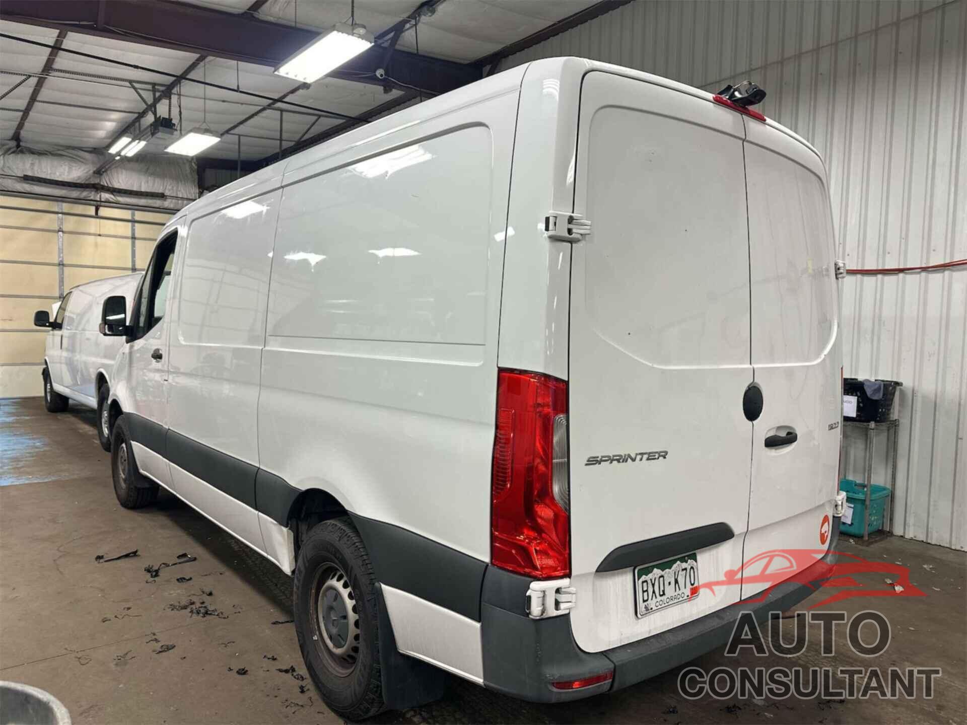 MERCEDES-BENZ SPRINTER 1500 2019 - W1W70BGY0KT018168