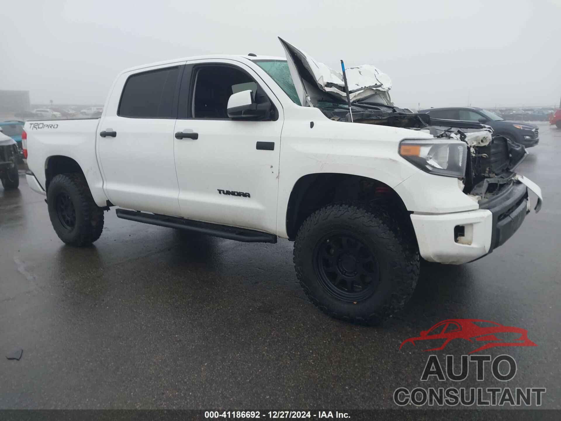 TOYOTA TUNDRA 2016 - 5TFDW5F10GX555402