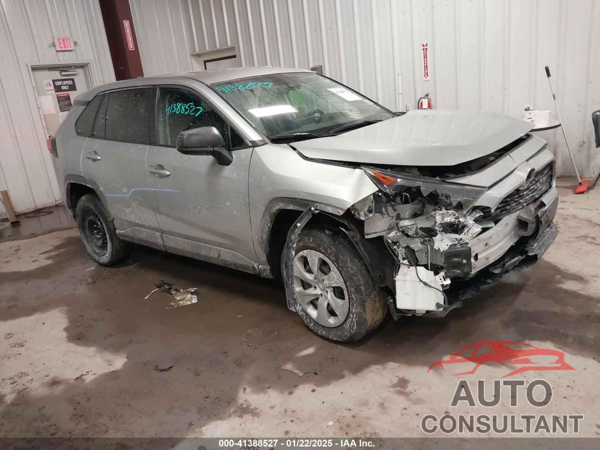 TOYOTA RAV4 2022 - 2T3F1RFV1NC284970