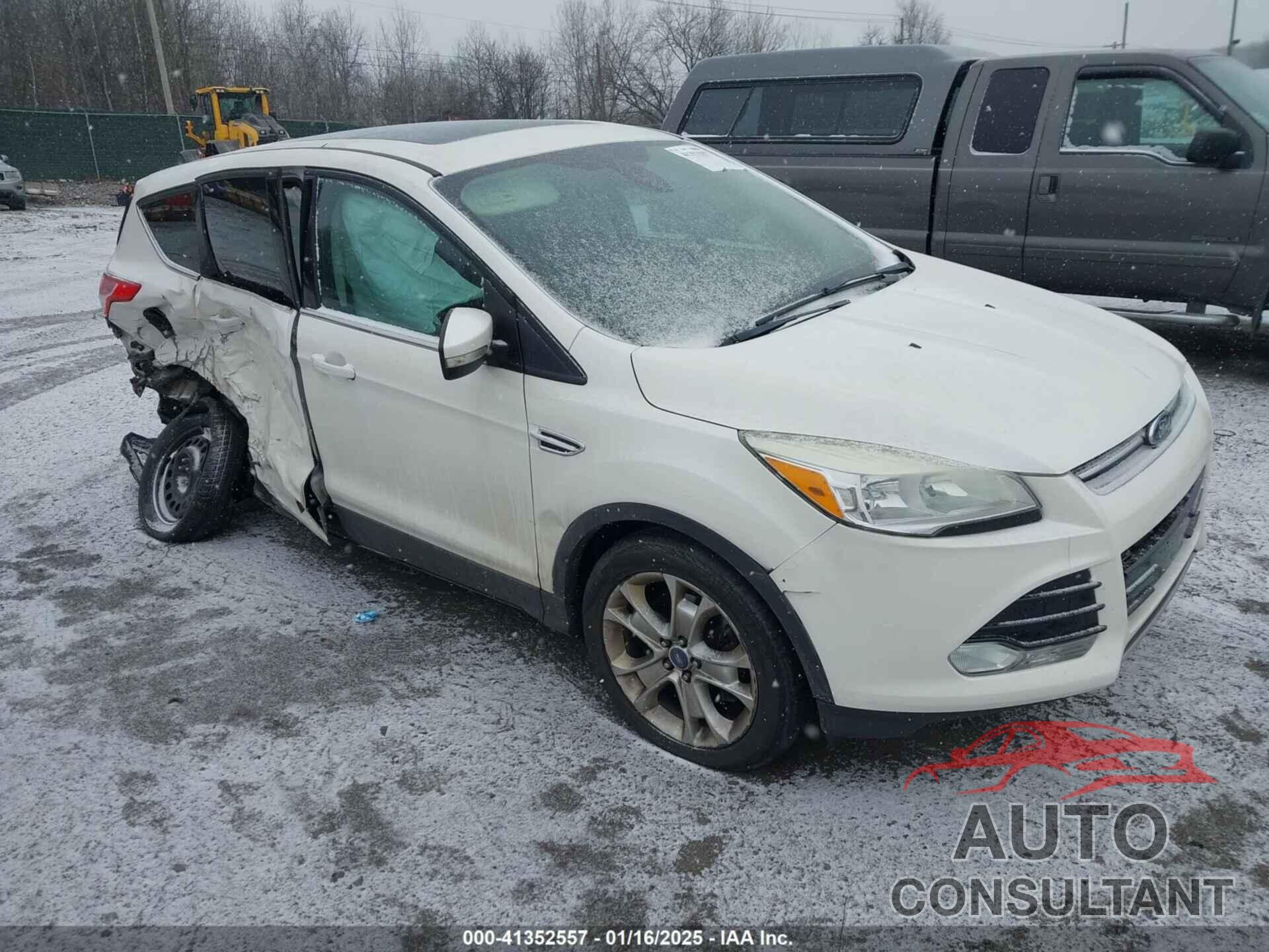 FORD ESCAPE 2013 - 1FMCU9H96DUB67823