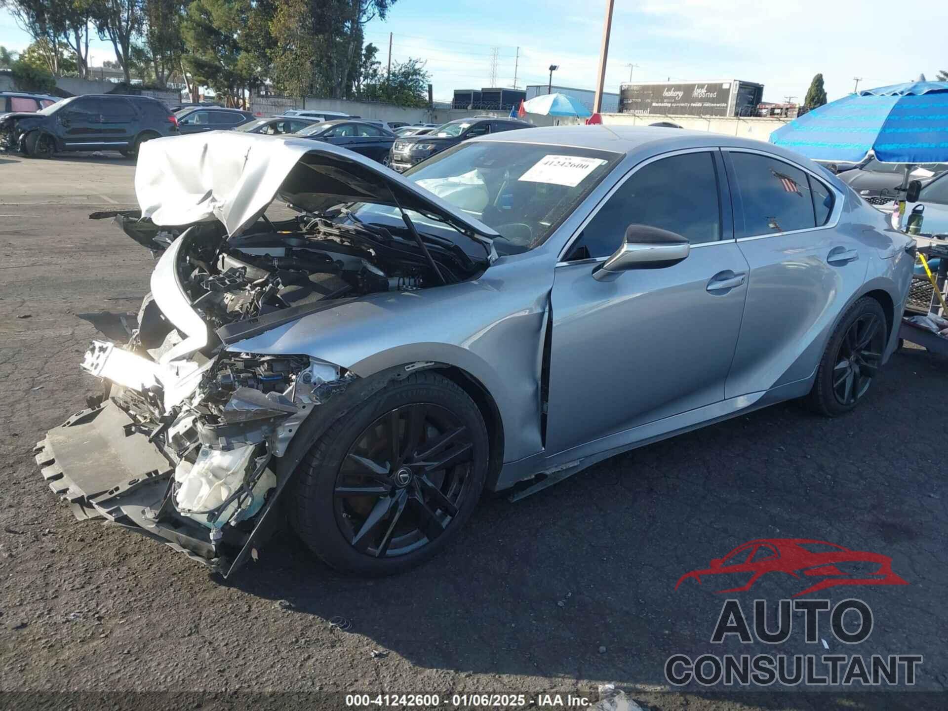 LEXUS IS 300 2021 - JTHAA1D26M5113204