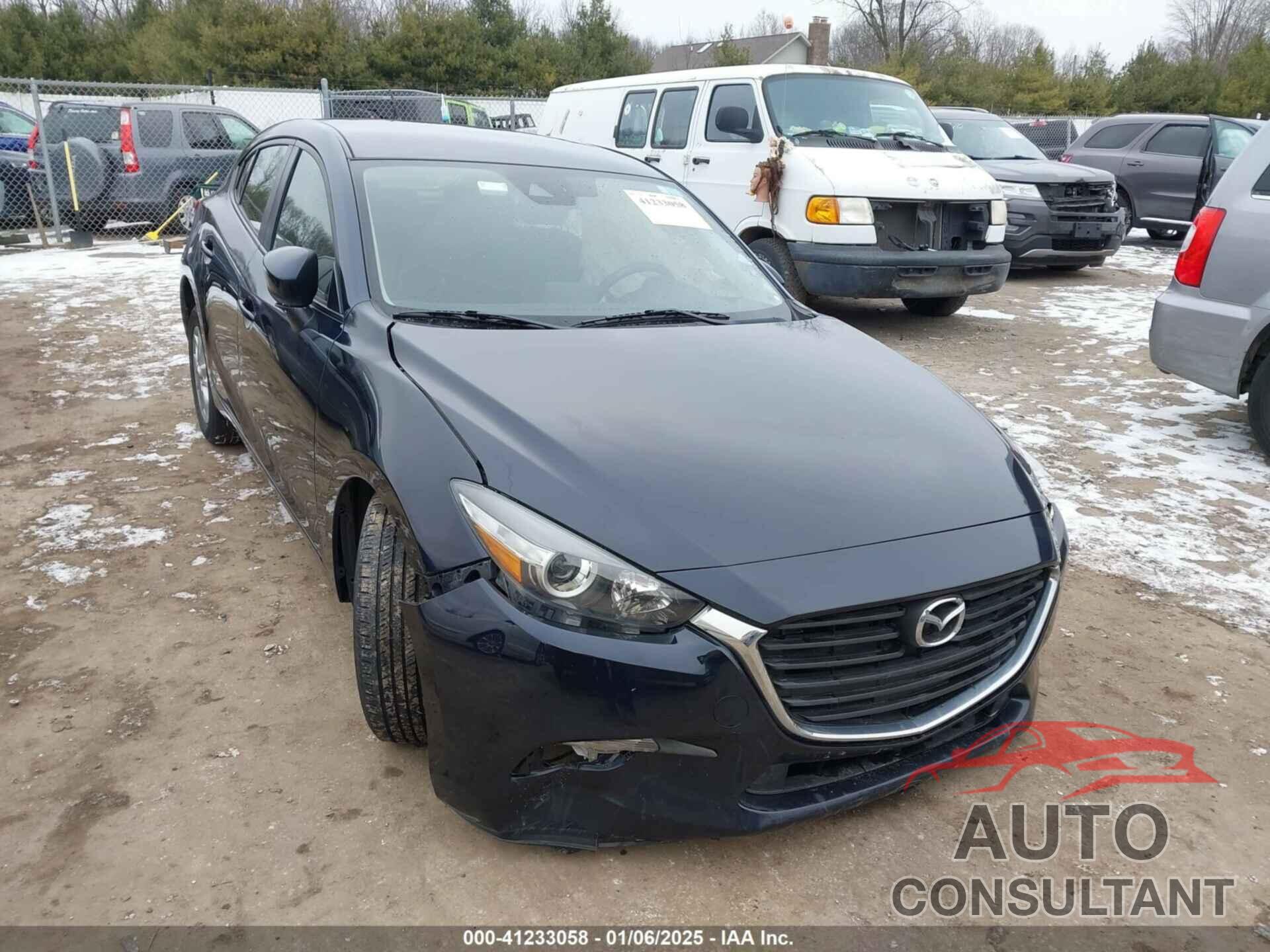 MAZDA MAZDA3 2018 - 3MZBN1K73JM194075