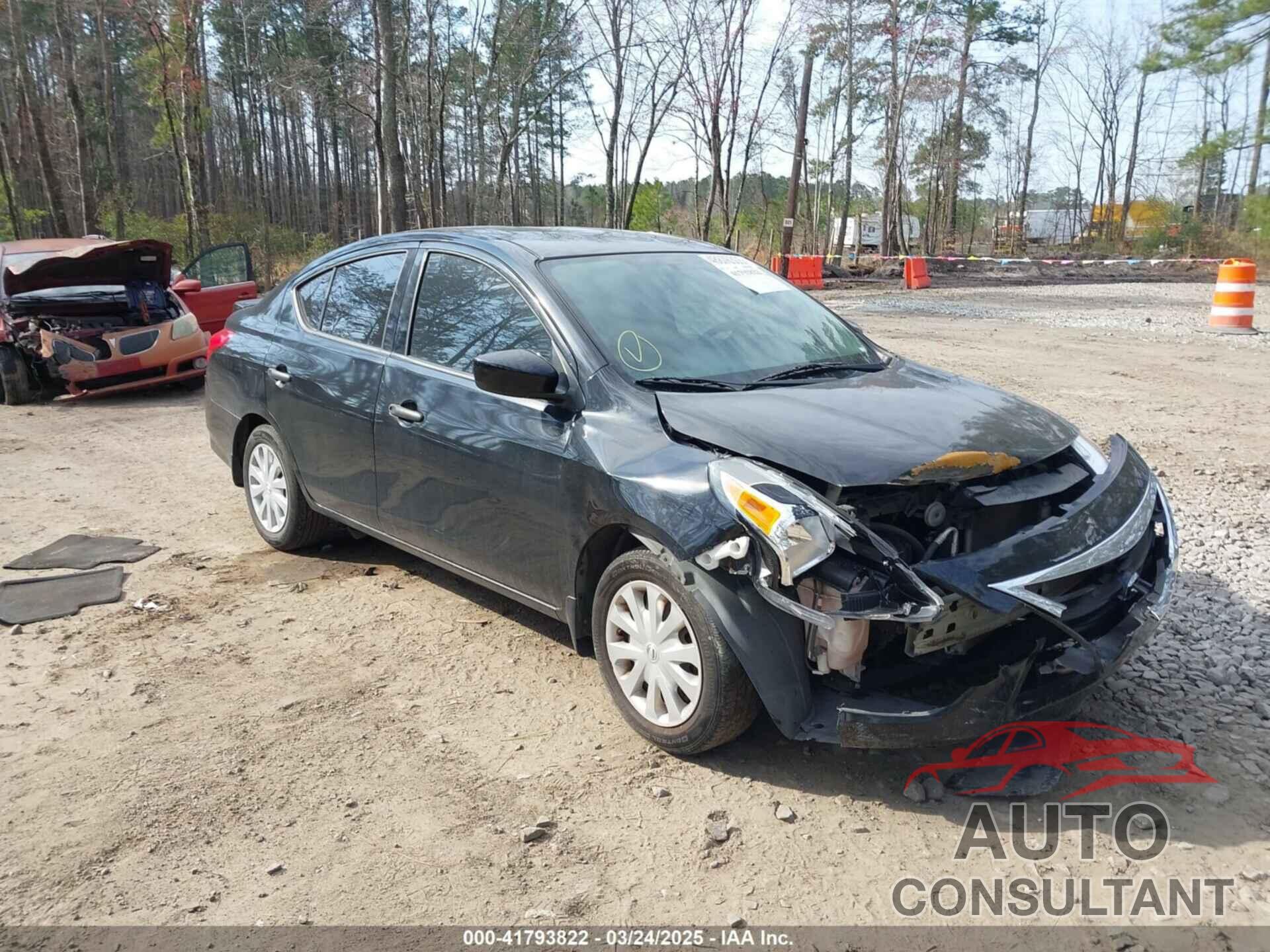 NISSAN VERSA 2017 - 3N1CN7AP6HL802461
