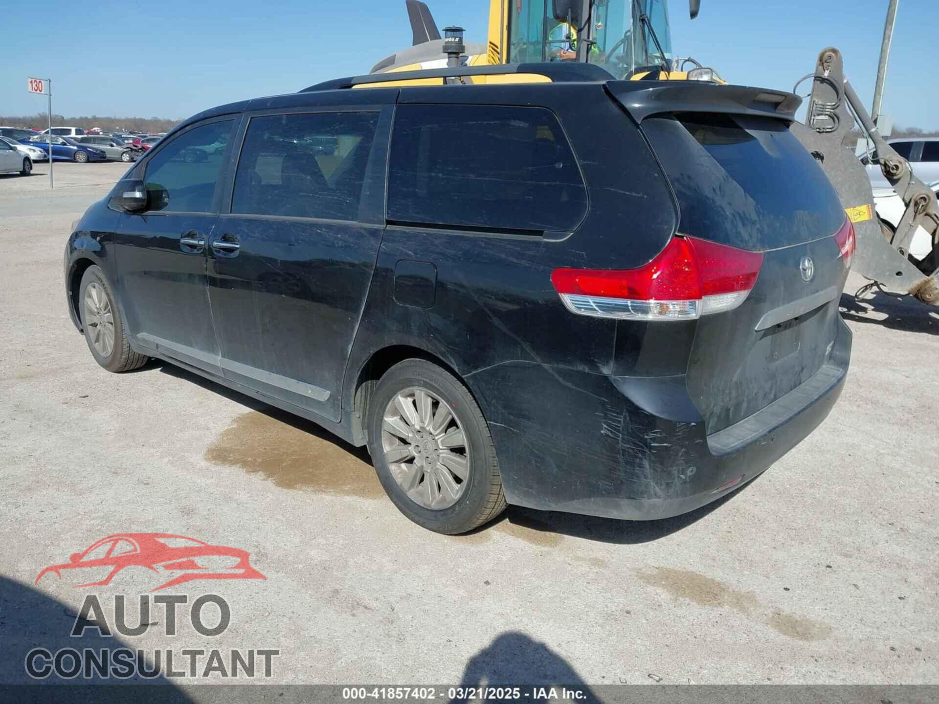 TOYOTA SIENNA 2013 - 5TDDK3DC8DS051928